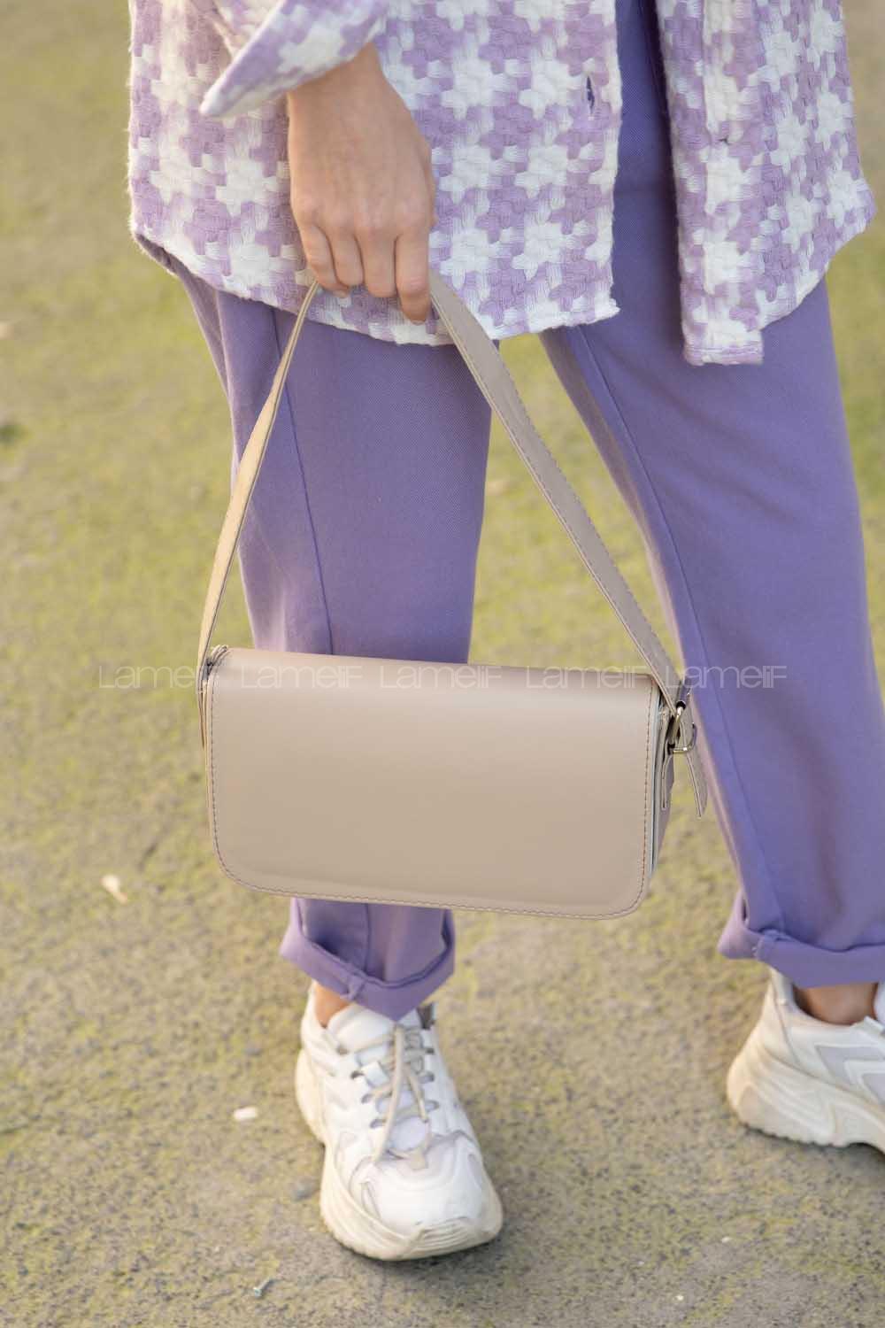 Modalamelif Kapak Kilitli Düz Renk Çapraz Çanta Krem