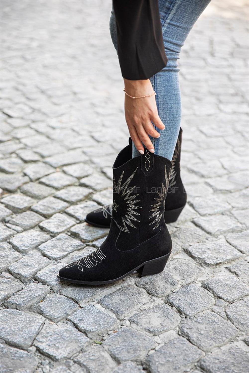 Modalamelif Nakışlı Dallas Süet Siyah Çizme