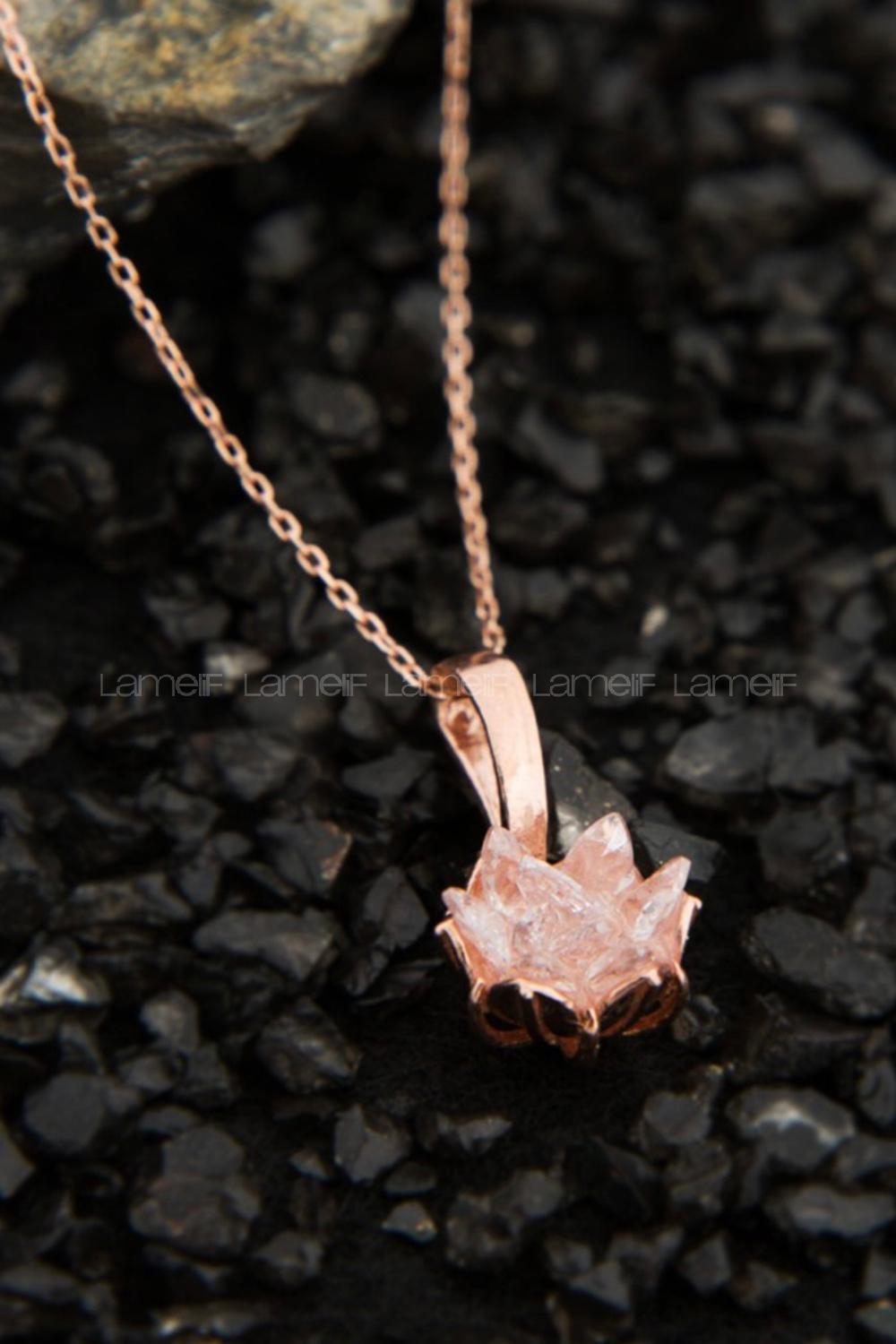 Modalamelif Beyaz Lotus Kolye