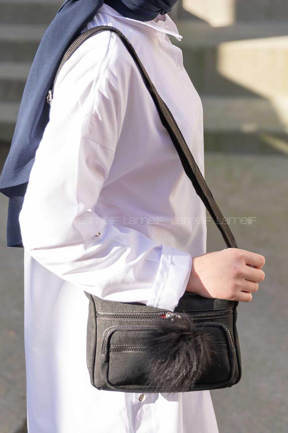 Modalamelif  Krinkıl Kumaş Ponpon Çapraz Çanta Siyah