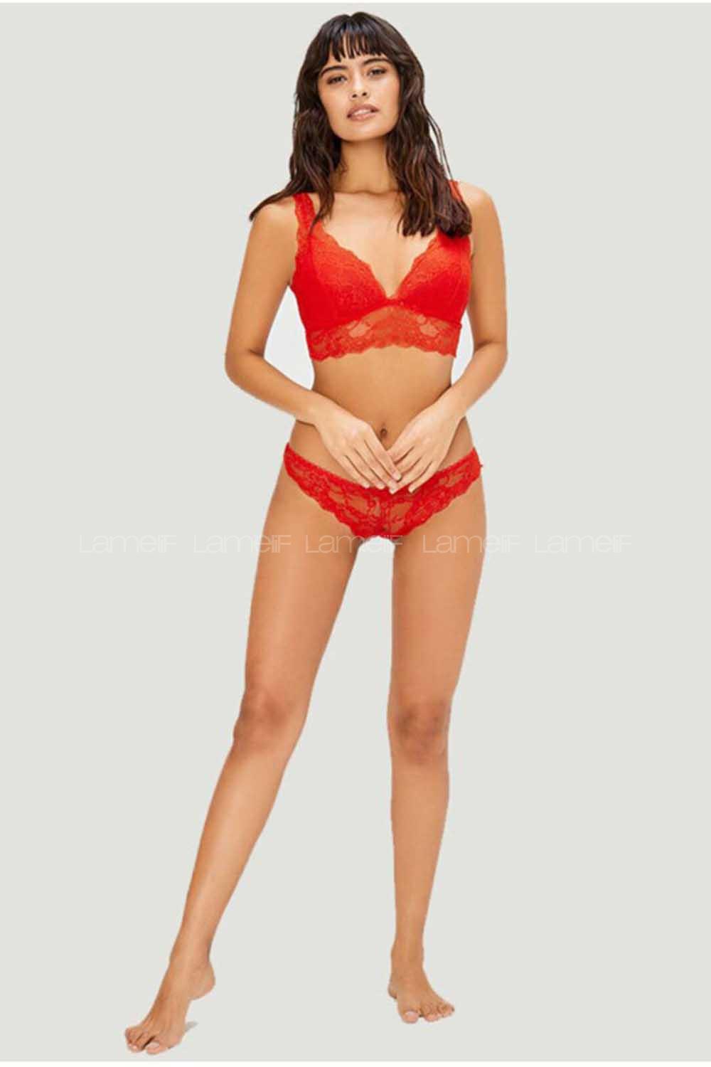 Modalamelif Dantel Üçgen Kalıp Takım Kırmızı