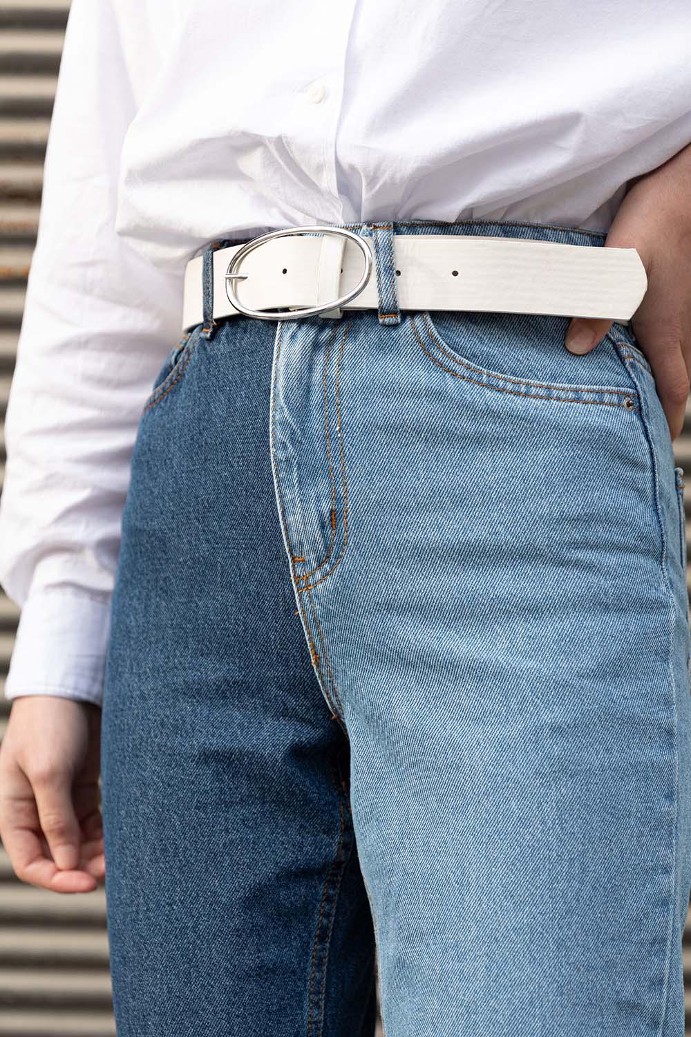 Modalamelif Geniş Oval Tokalı Gümüş Kemer Beyaz