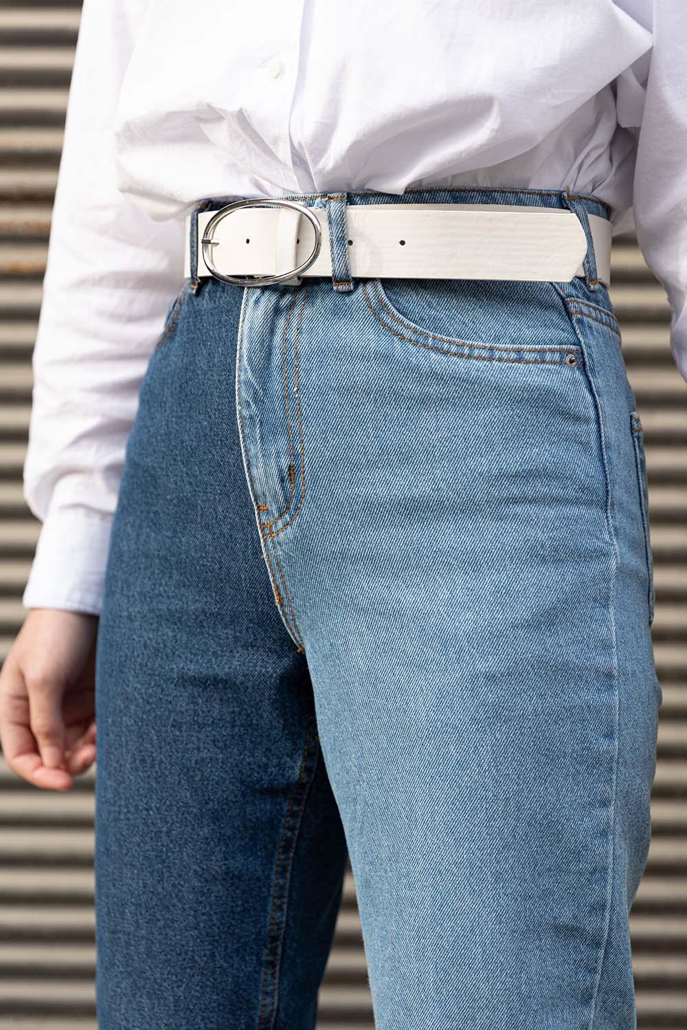 Modalamelif Geniş Oval Tokalı Gümüş Kemer Beyaz