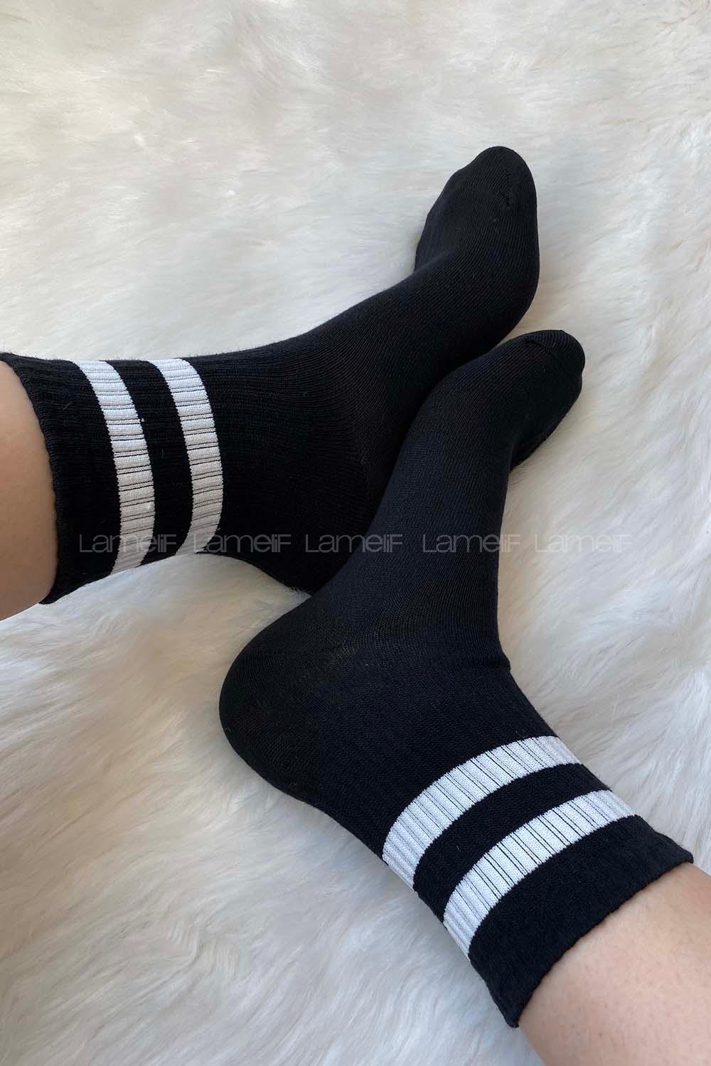 ModalemelModalamelifBeyaz Çizgili Soket Çorap Siyah