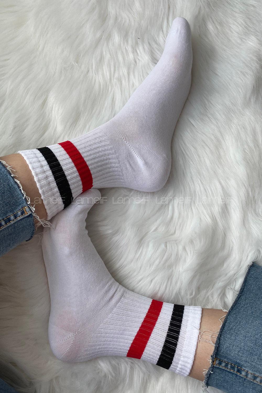 ModalemelModalamelifKırmızı Siyah Çizgili Soket Çorap Beyaz