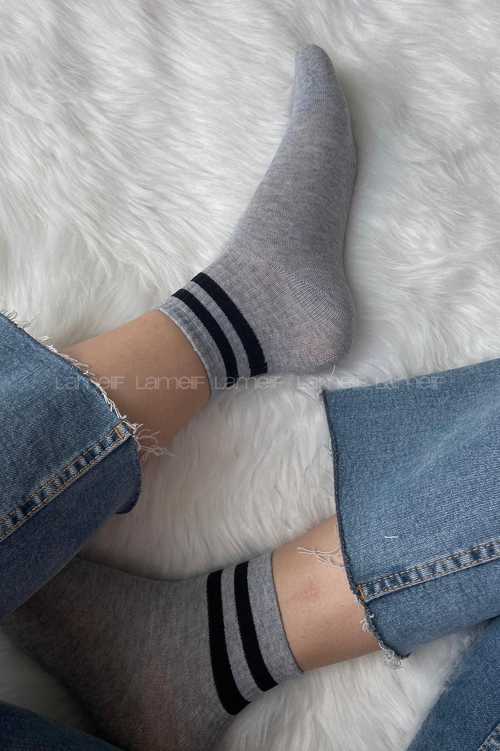 ModalemelModalamelifSiyah Çizgili Soket Çorap Gri
