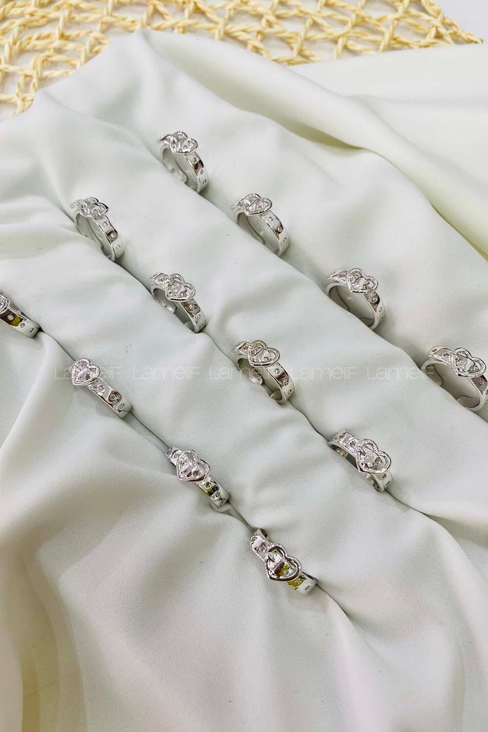 Modalamelif Kemer Kalp Gümüş Yüzük