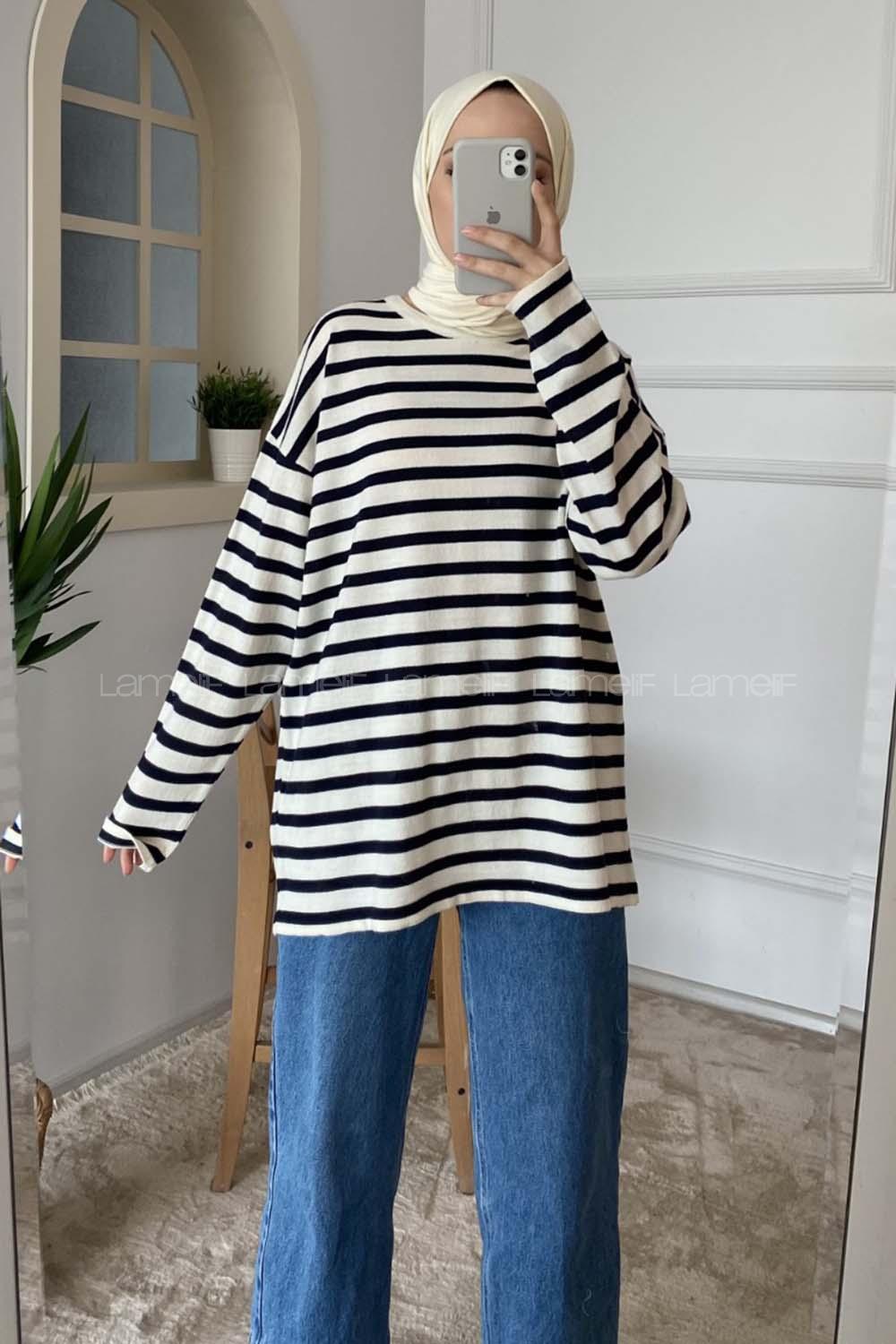 Modalamelif Bisikle Yaka Çizgili Kazak Lacivert