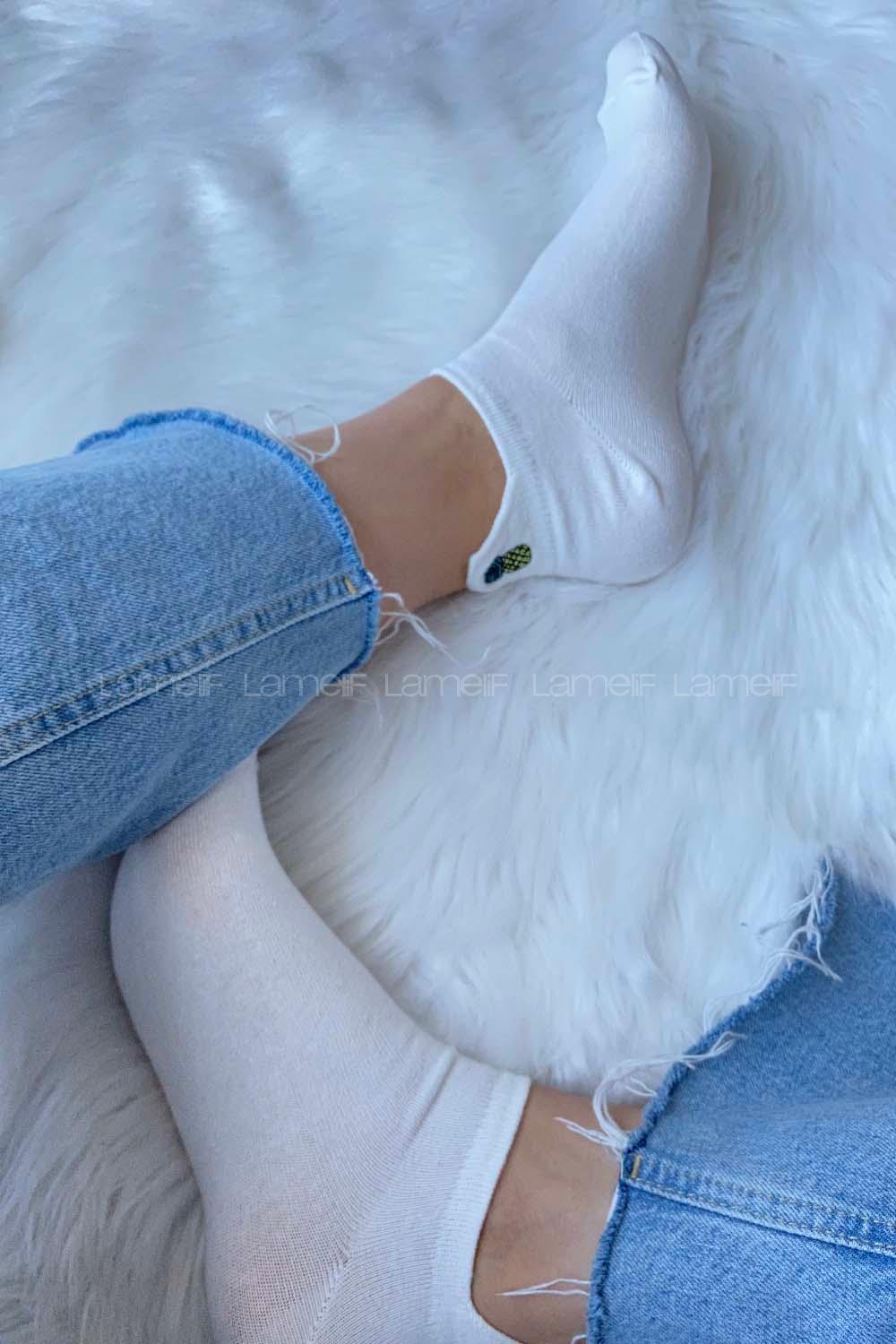 Modalamelif Ananas İşlemeli Patik Çorap Ekru