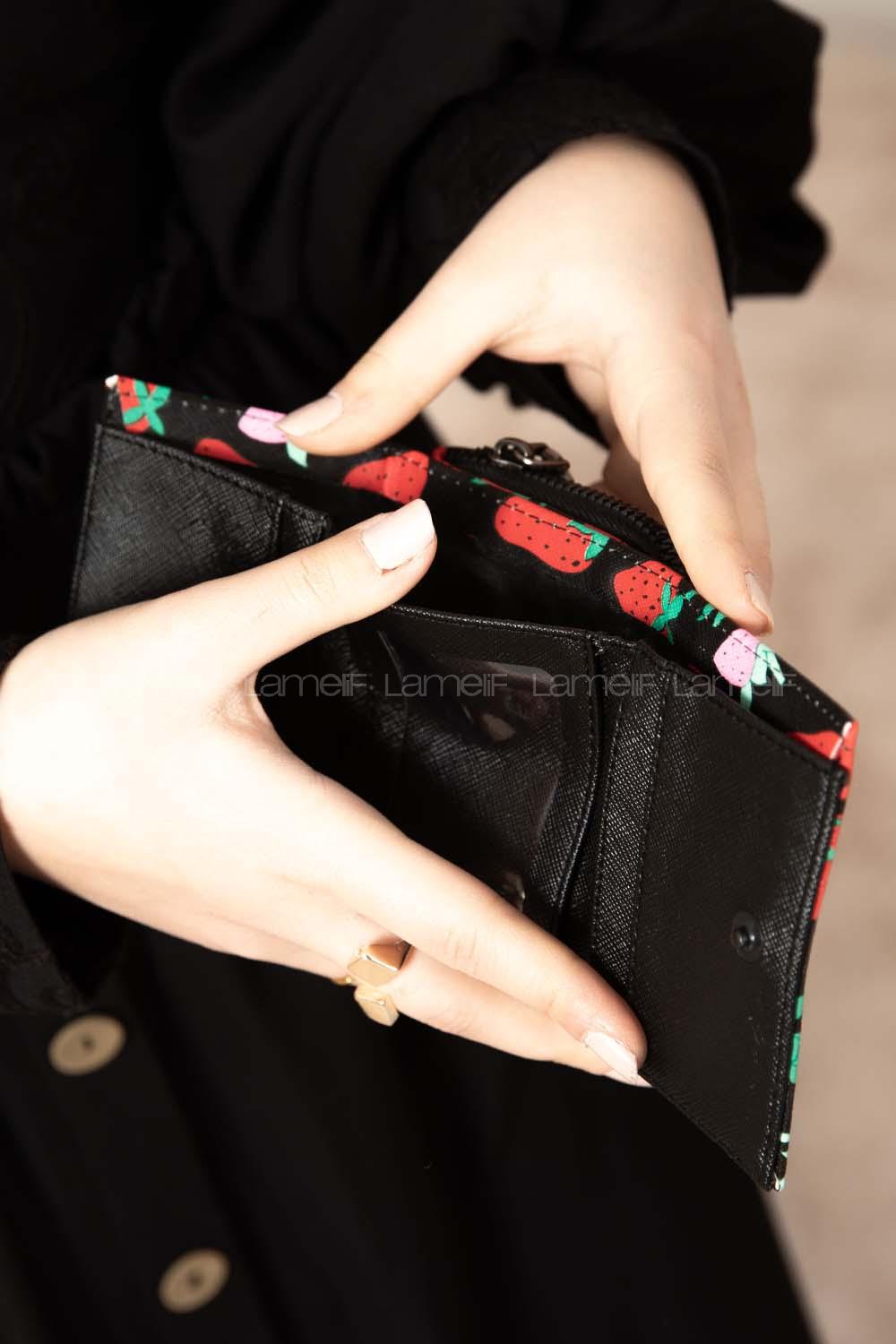 Modalamelif David Polo Çilek Desenli Cüzdan