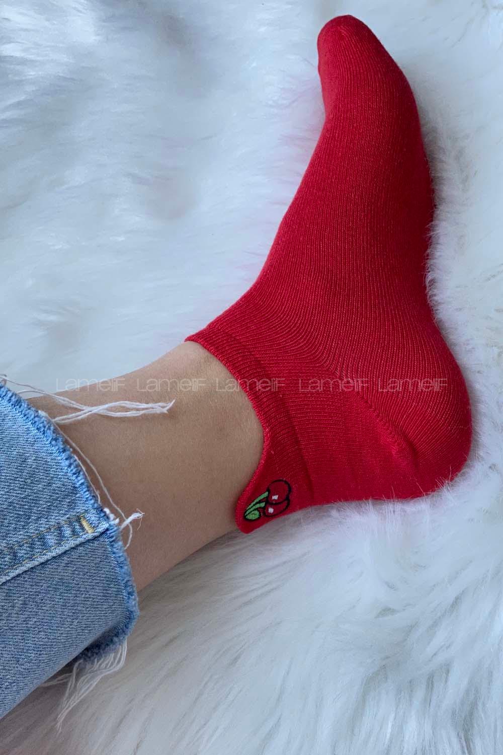 Modalamelif Kiraz İşlemeli Patik Çorap Kırmızı