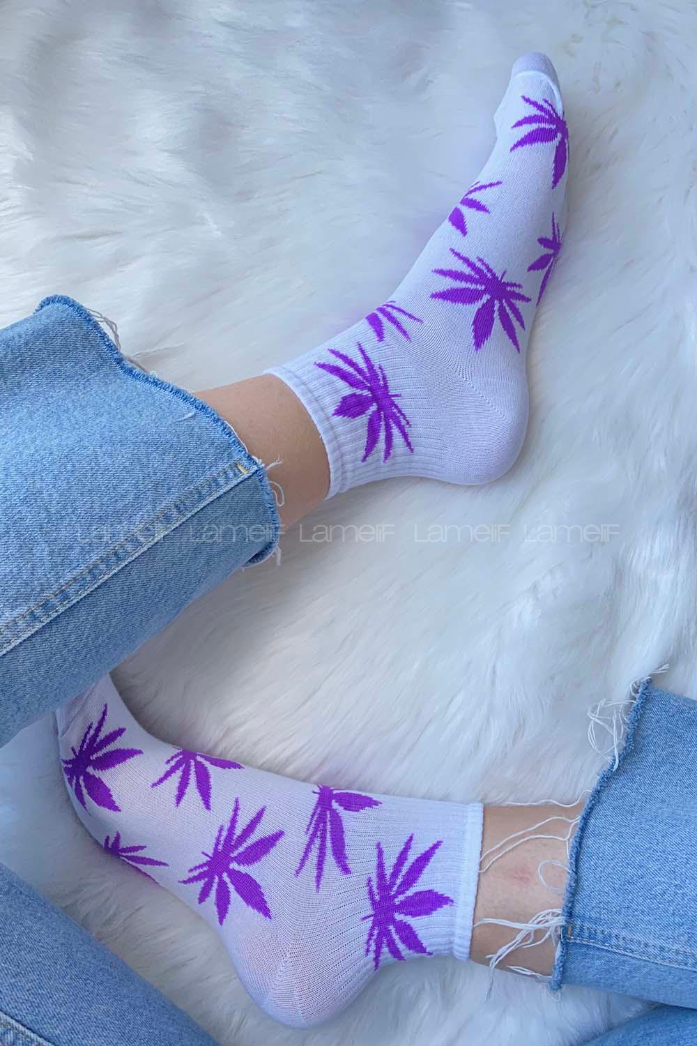 Modalamelif Yaprak Desen Soket Çorap Beyaz-Lila