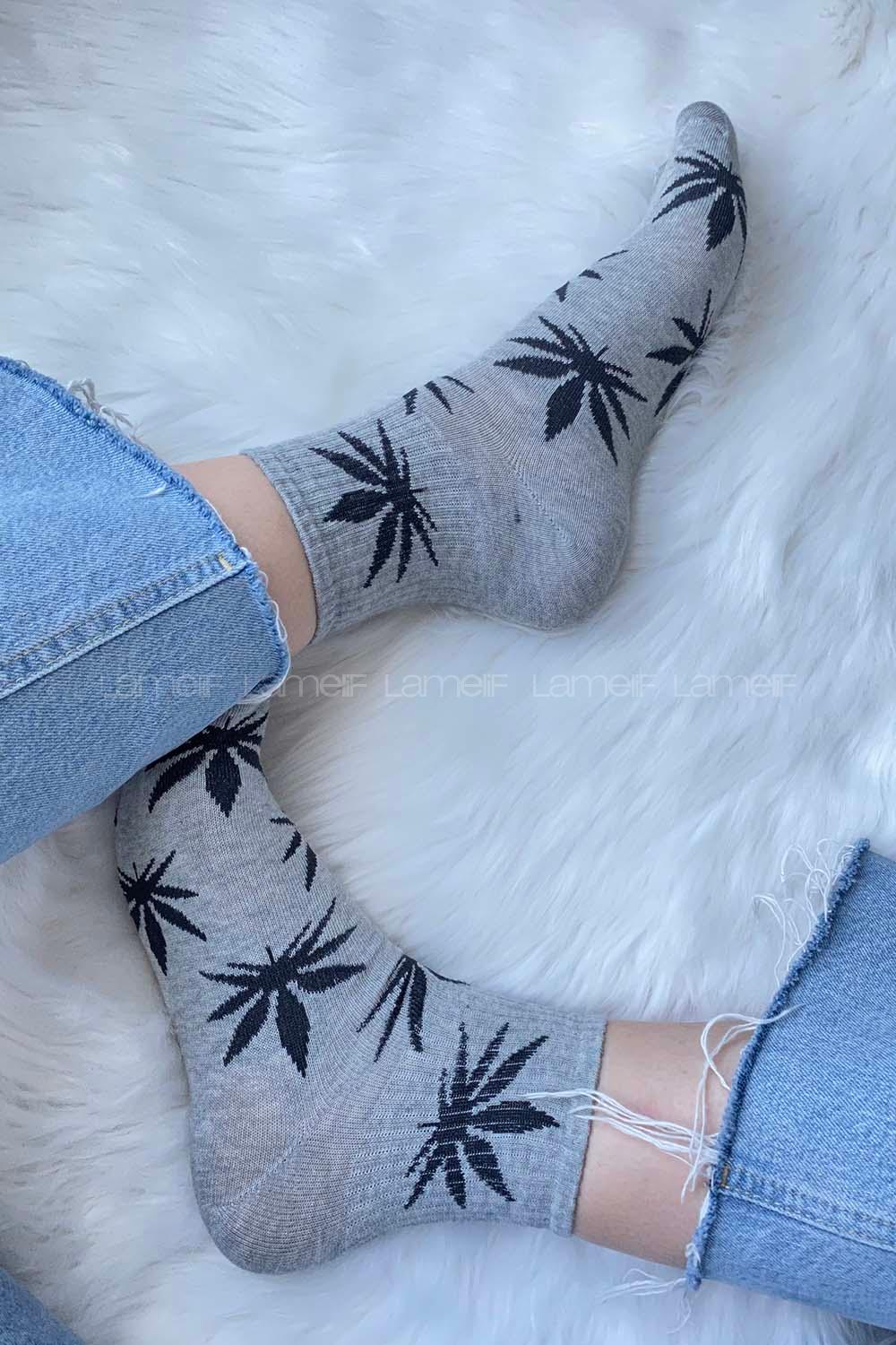 Modalamelif Yaprak Desen Soket Çorap Gri