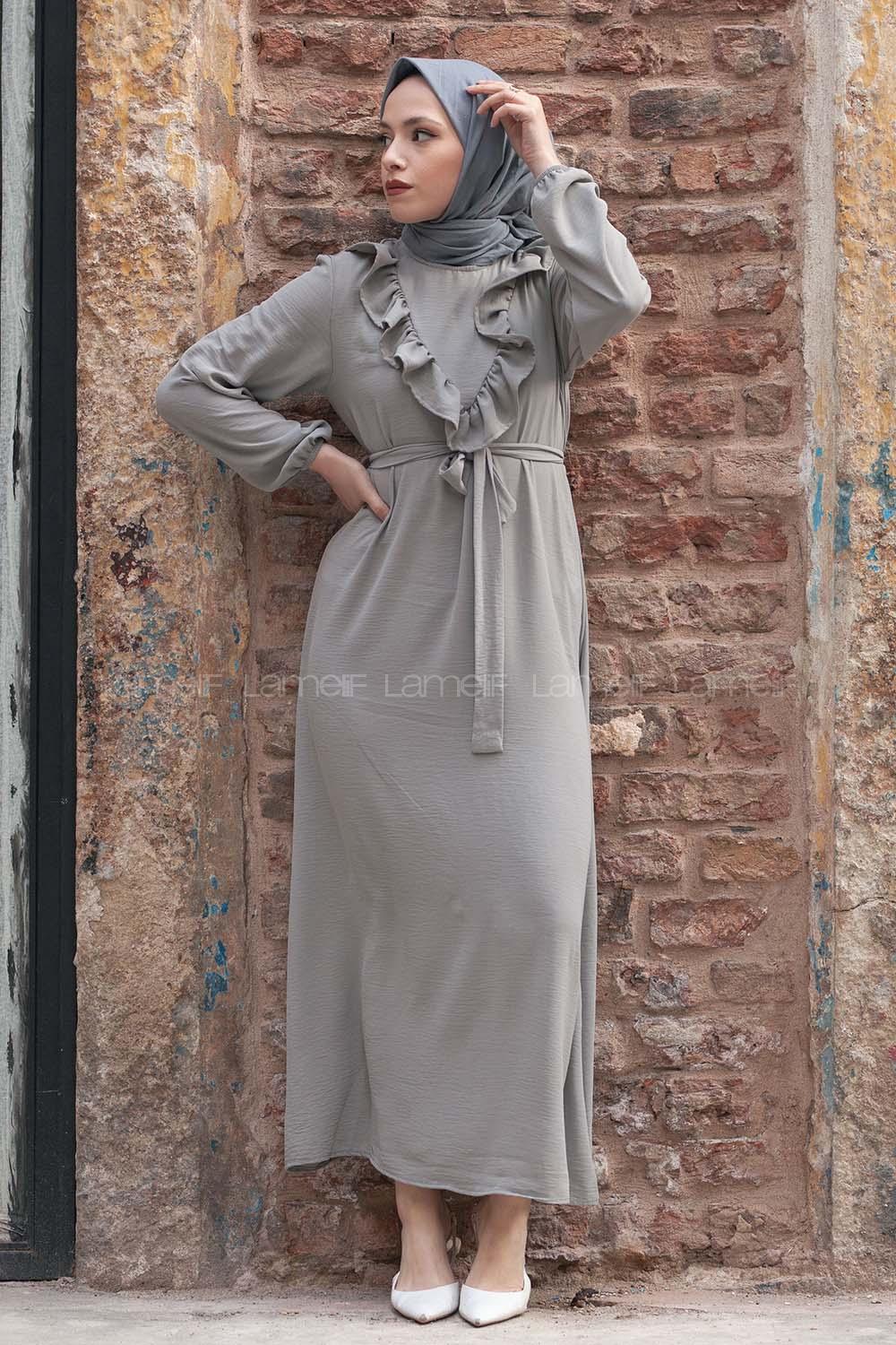 Modalamelif Önü Fırfırlı Kuşaklı Elbise Gri