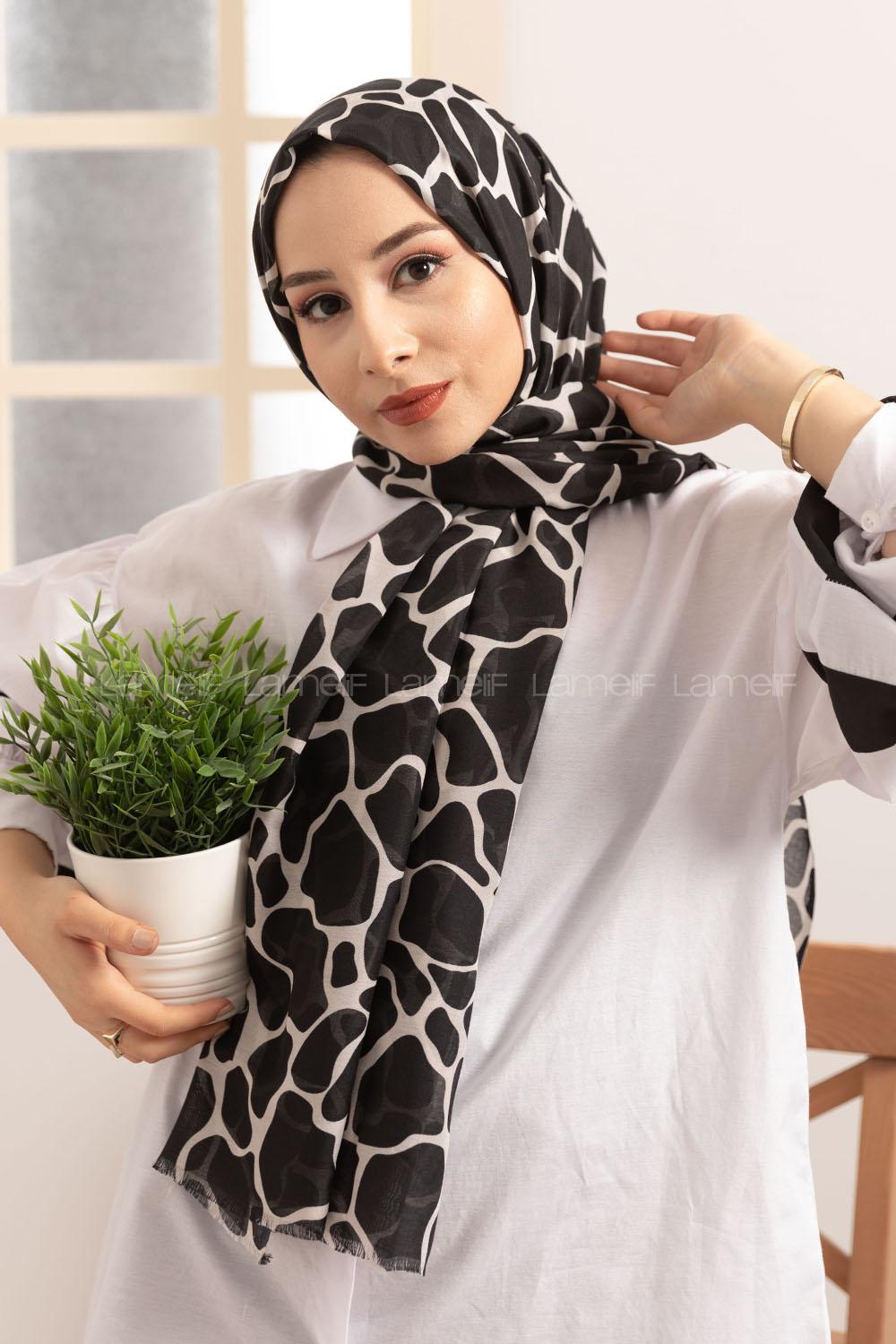 Modalamelif Siyah Beyaz Taş Desenli Şal