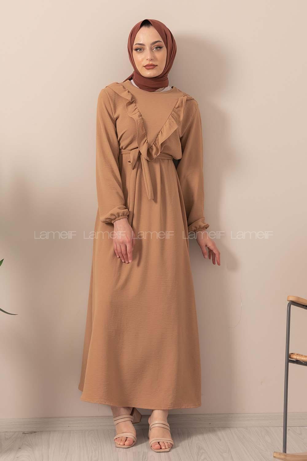 Modalamelif Önü Fırfırlı Kuşaklı Elbise Camel