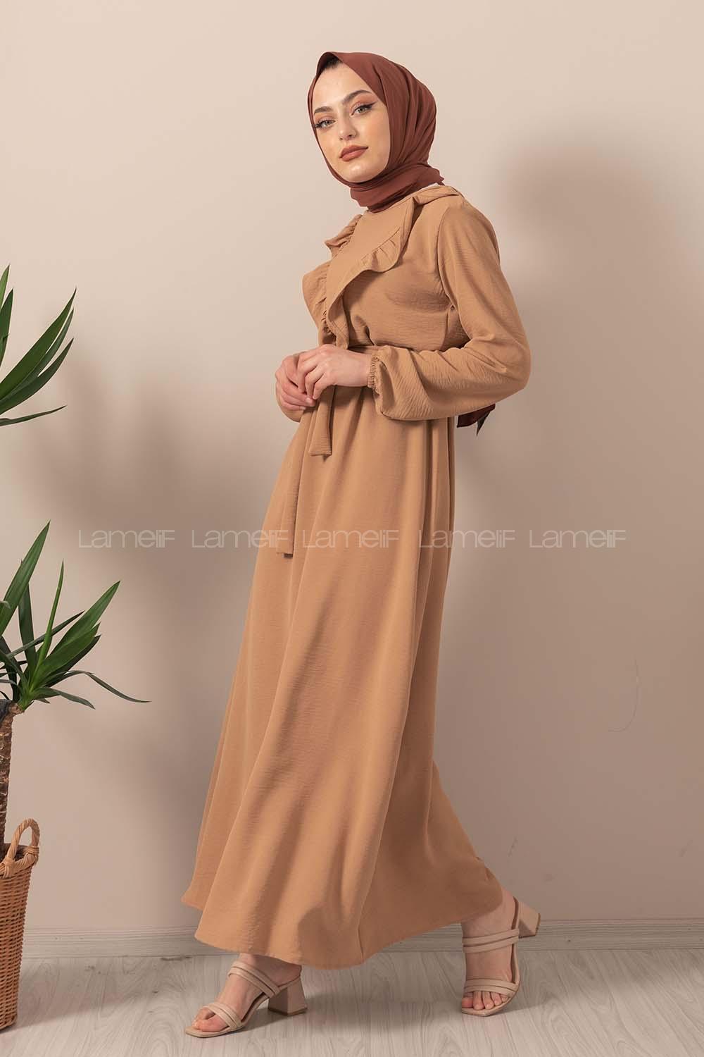 Modalamelif Önü Fırfırlı Kuşaklı Elbise Camel