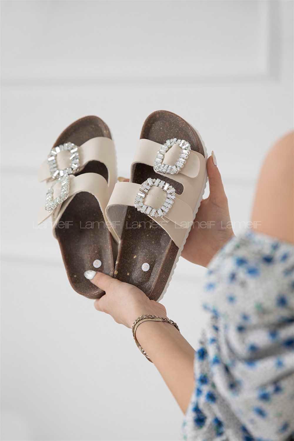 Modalamelif Volinda Kadın Taşlı Tokalı Deri Terlik Bej