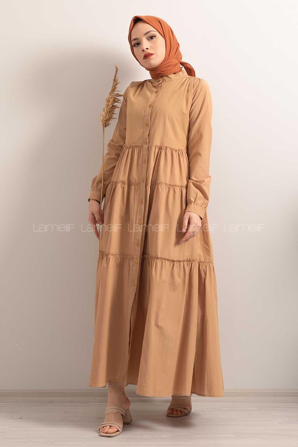 Modalamelif Hakim Yaka Fırfırlı Elbise Camel