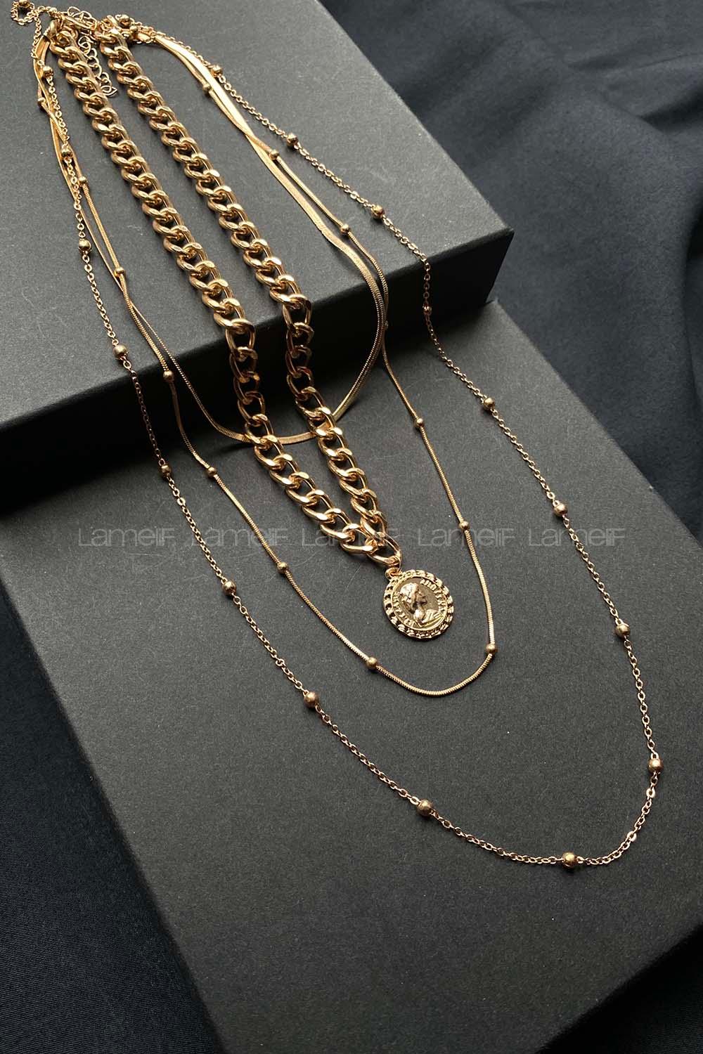 Modalamelif 4lü İtalyan Zincir Gold Madalyon Kolye