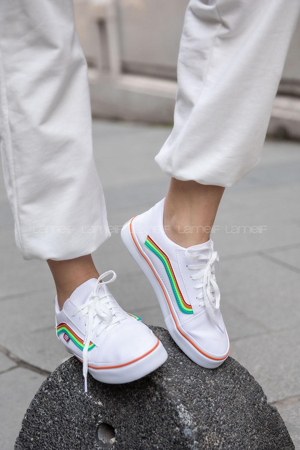Modalamelif Renkli Kontrast Beyaz Spor Ayakkabı