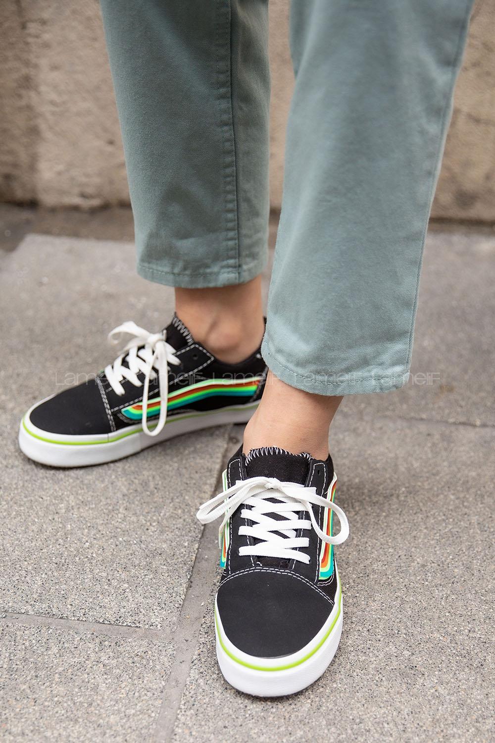 Modalamelif Renkli Kontrast Siyah Spor Ayakkabı