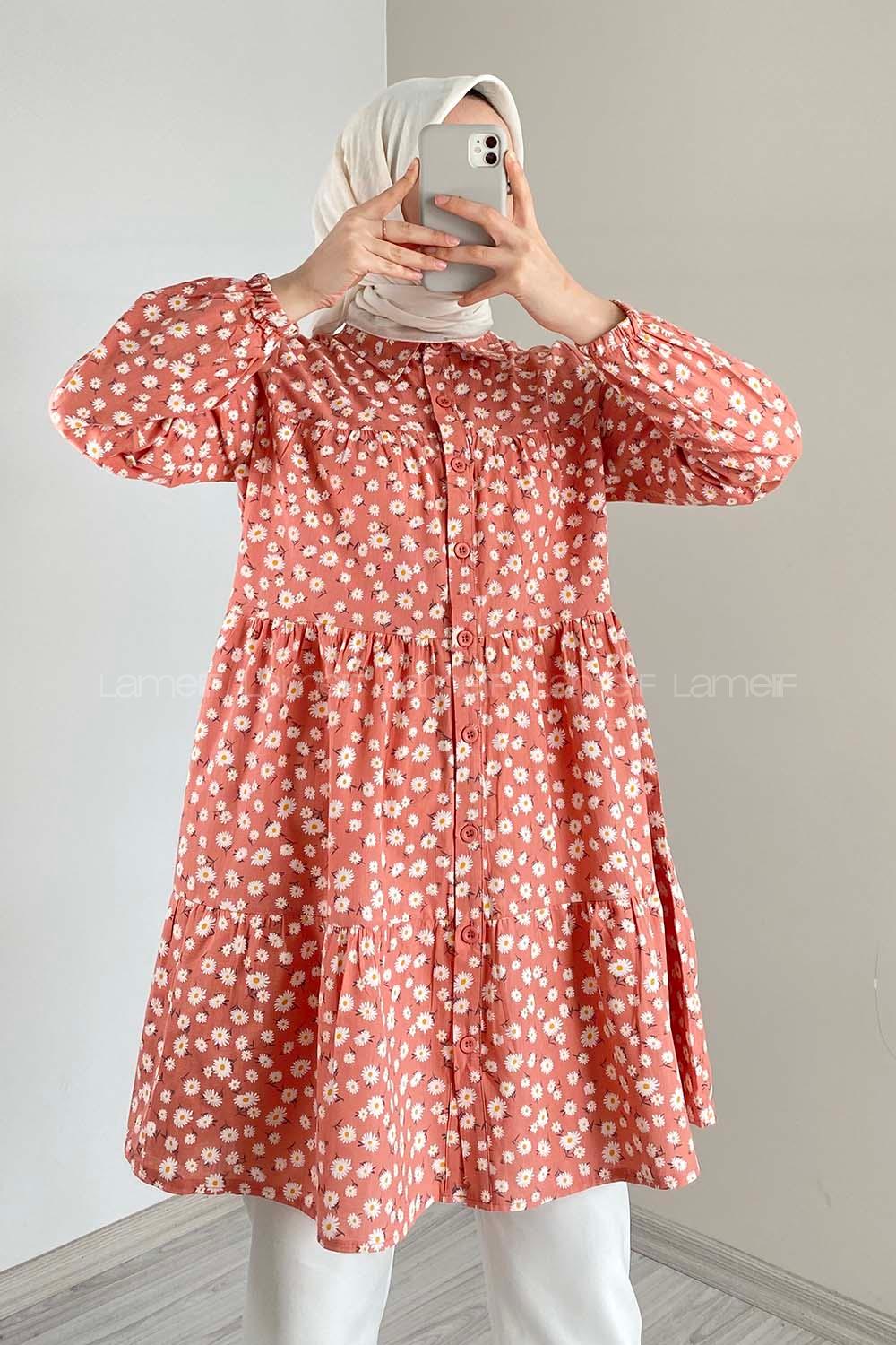 Modalamelif Önü Düğmeli Çiçek Desen Tunik Gül