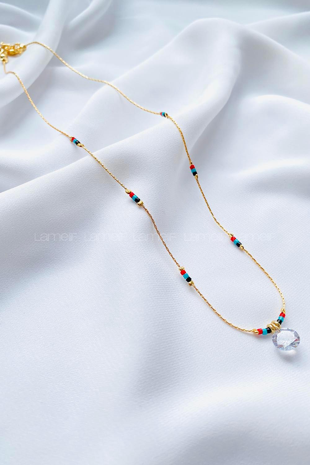 Modalamelif Zarif Detaylı Taş Boncuk Kolye