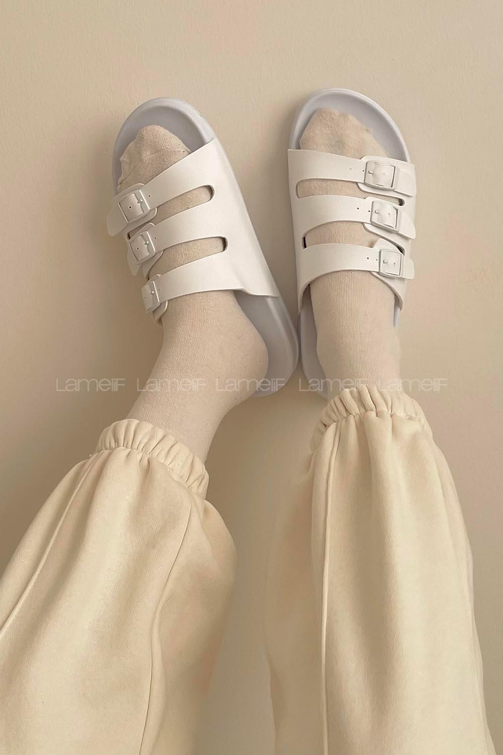 Modalamelif Armenno Kadın Günlük Toka Detaylı Terlik Beyaz