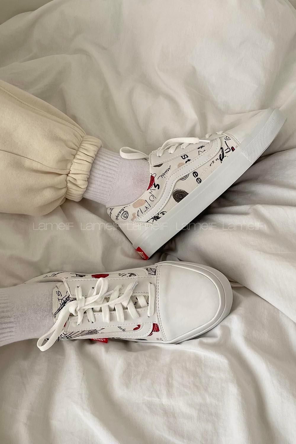 Modalamelif Çiçek Desenli Kibar Ayakkabı Beyaz