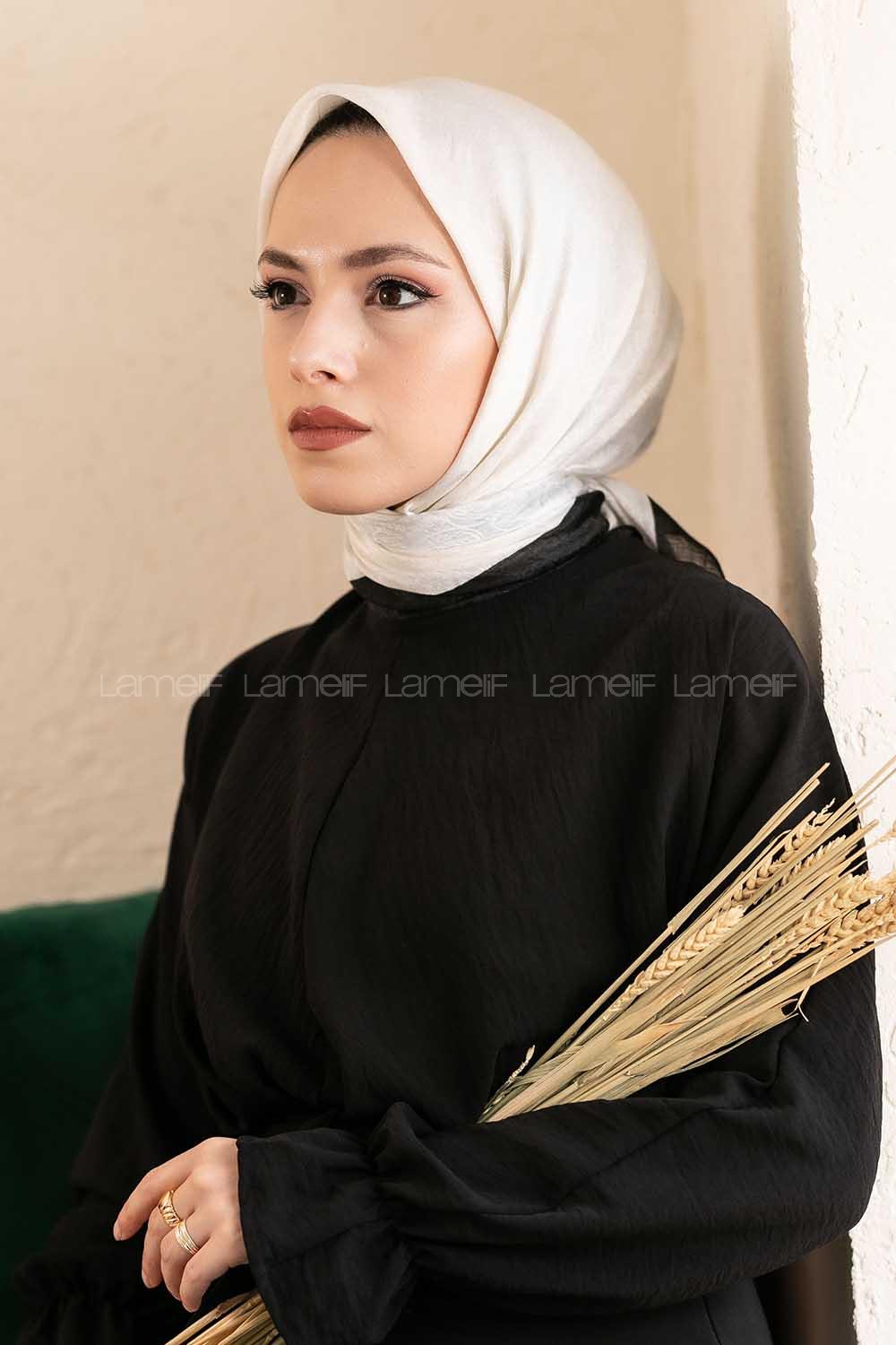 Modalamelif Monoğram Eşarp Krem-Siyah