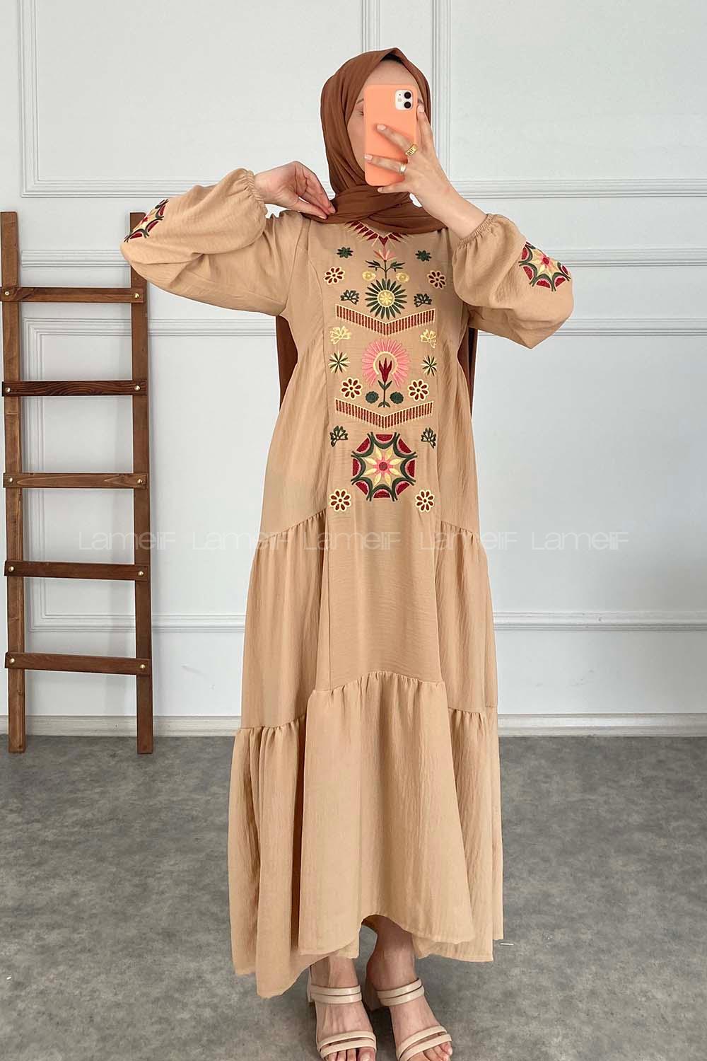 Modalamelif Kol Lastik Nakışlı Elbise Sütlü Kahve