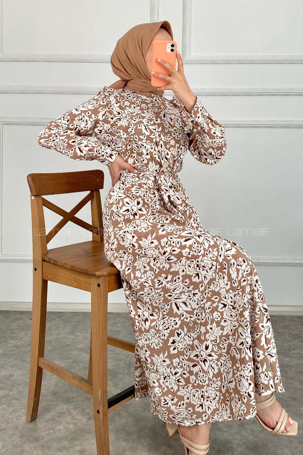 Modalamelif Yaka Fırfırlı Çiçek Desenli Elbise Sütlü Kahve