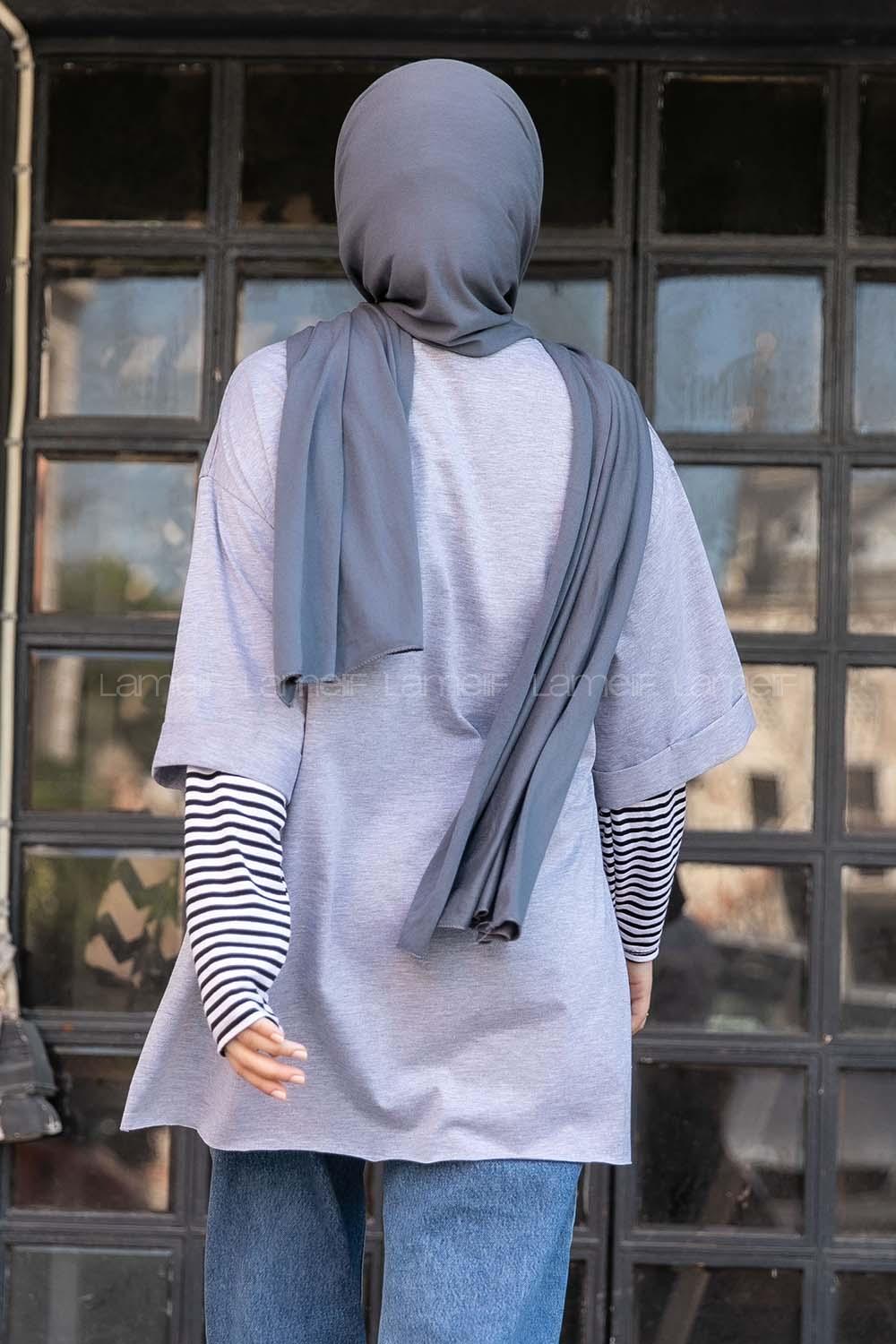 Modalamelif Berkeley Baskılı  Yan Yırtmaçlı T-Shirt Gri