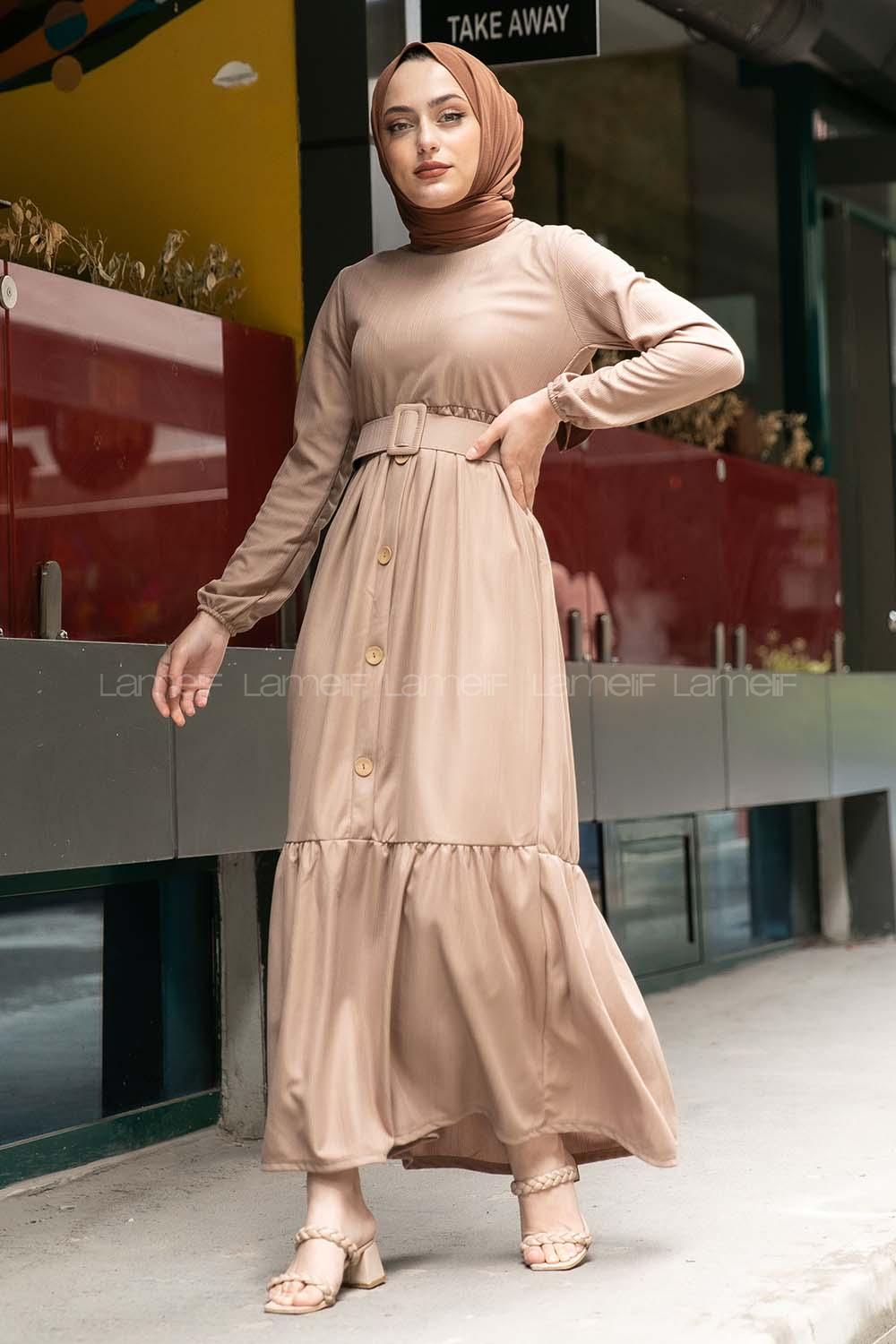 Modalamelif Eteği Yarım Düğmeli Kaplama Kemerli Elbise Sütlü Kahve