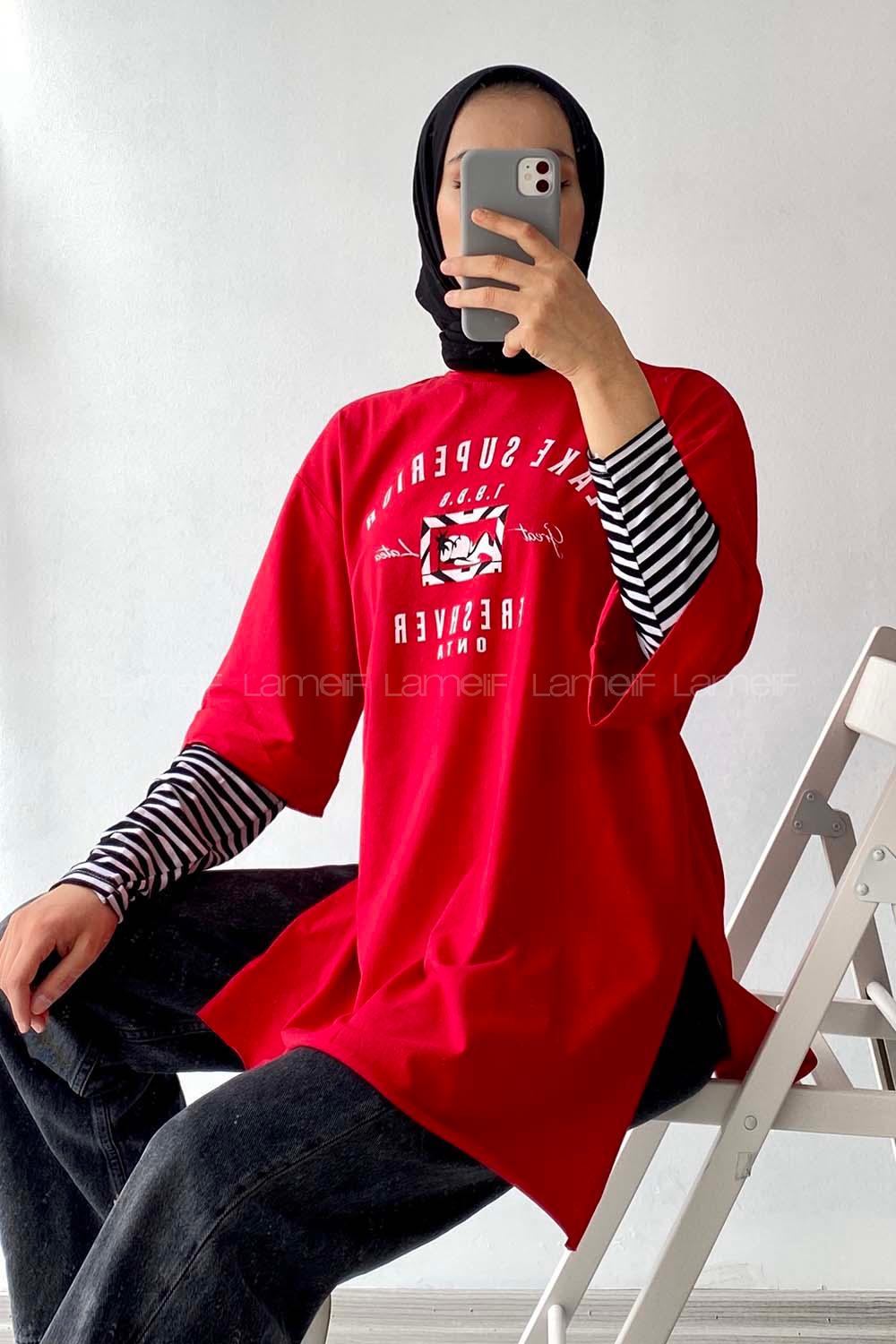 Modalamelif Superior Yazılı Yan Yırtmaçlı Oversize T-Shirt Kırmızı