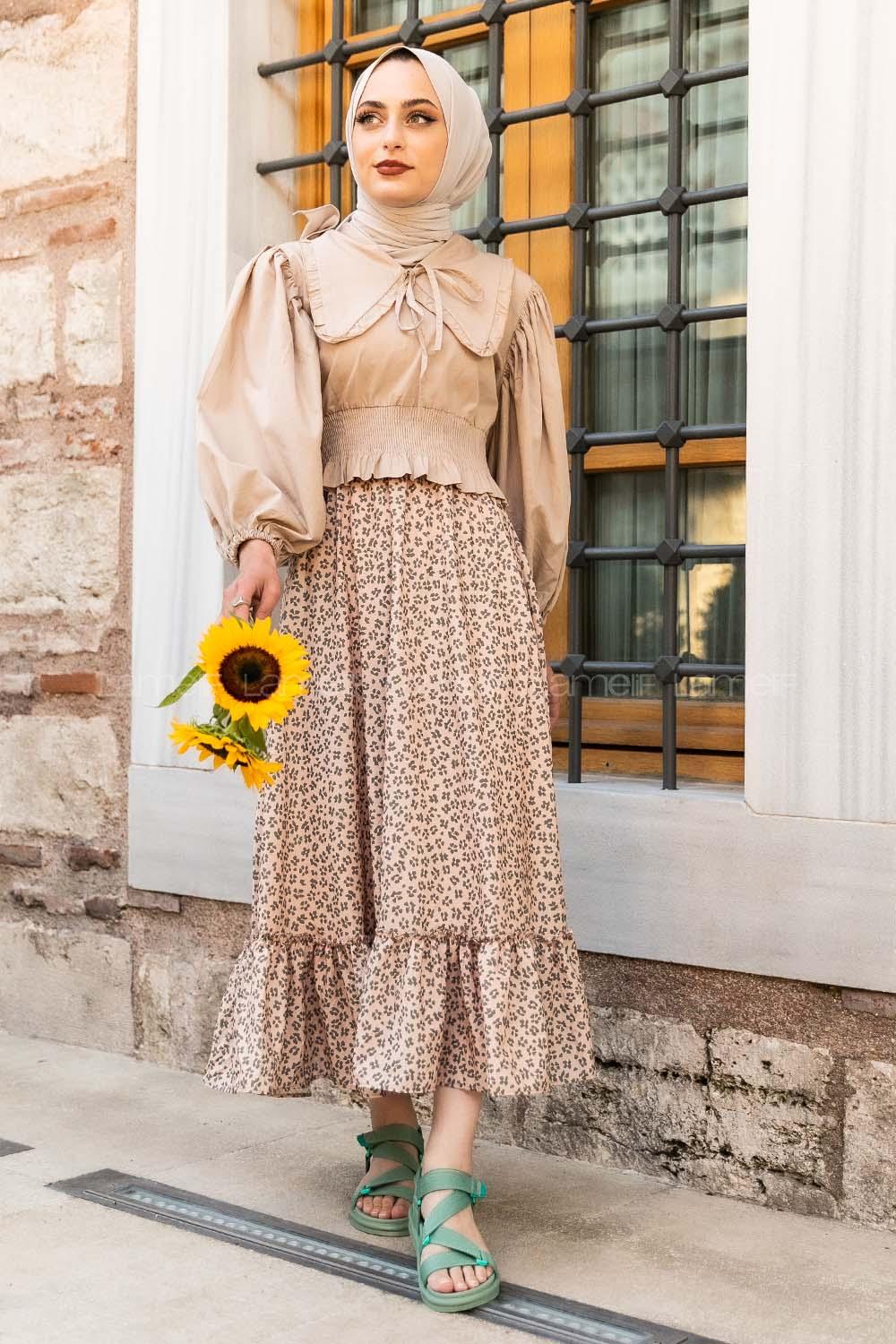 Modalamelif Yakası Pile Detaylı Balon Kol Bluz Bej