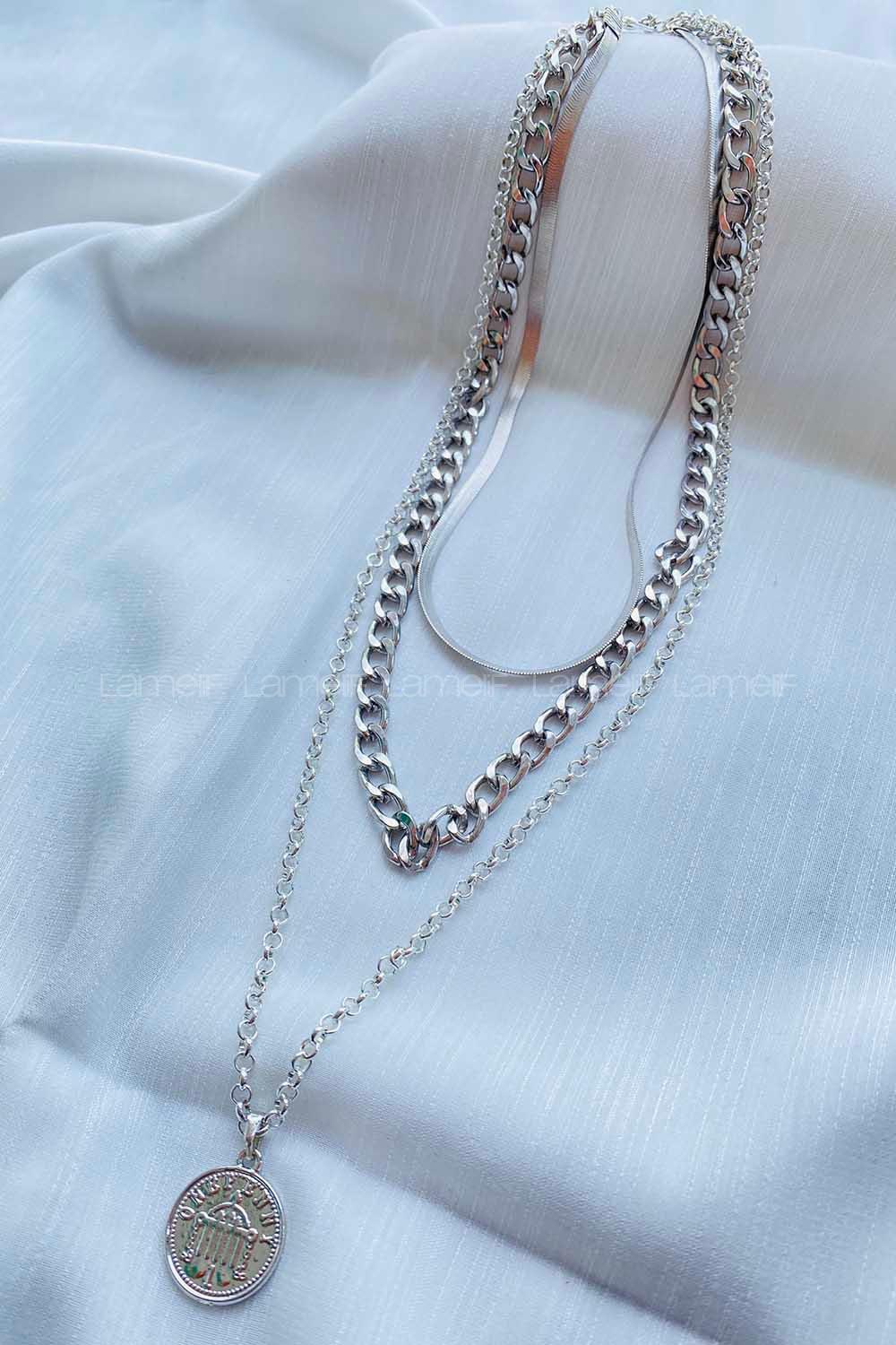 Modalamelif İtalyan Zincir 3lü Madalyon Detay Kolye