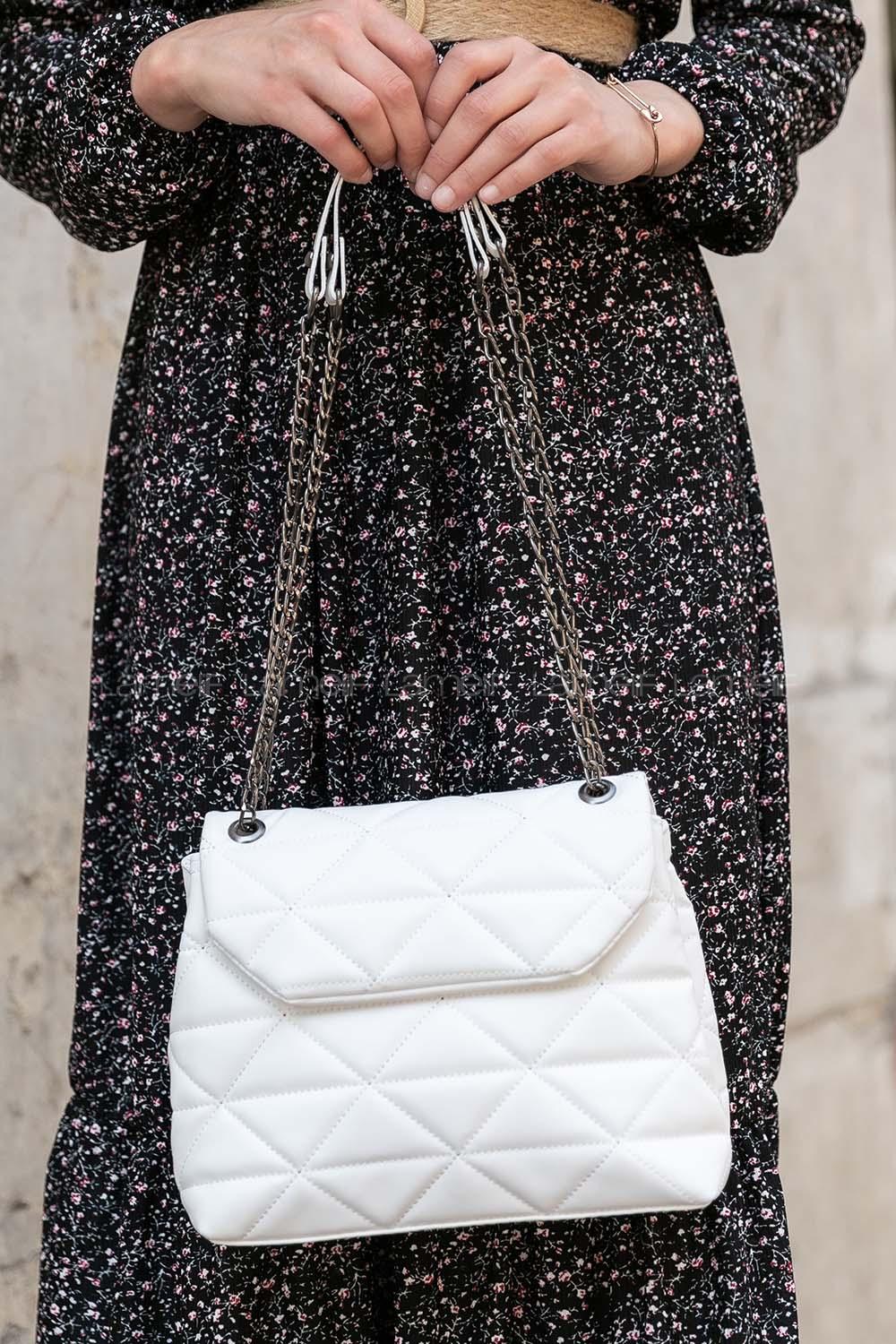 Lamelif Dikişli Pastelya Çapraz Çanta Beyaz