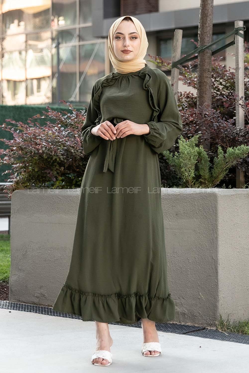 Modalamelif Ön ve Etek Fırfır Detaylı  Kuşaklı Ayrobin Elbise Haki