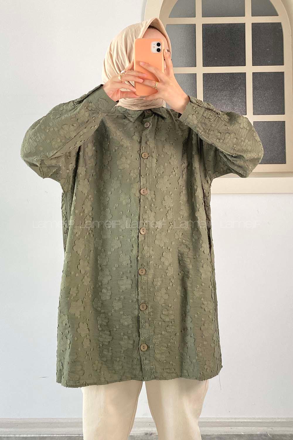 Modalamelif Önü Kısa Arkası Uzun Çiçek Motifli Jakarlı Gömlek Haki