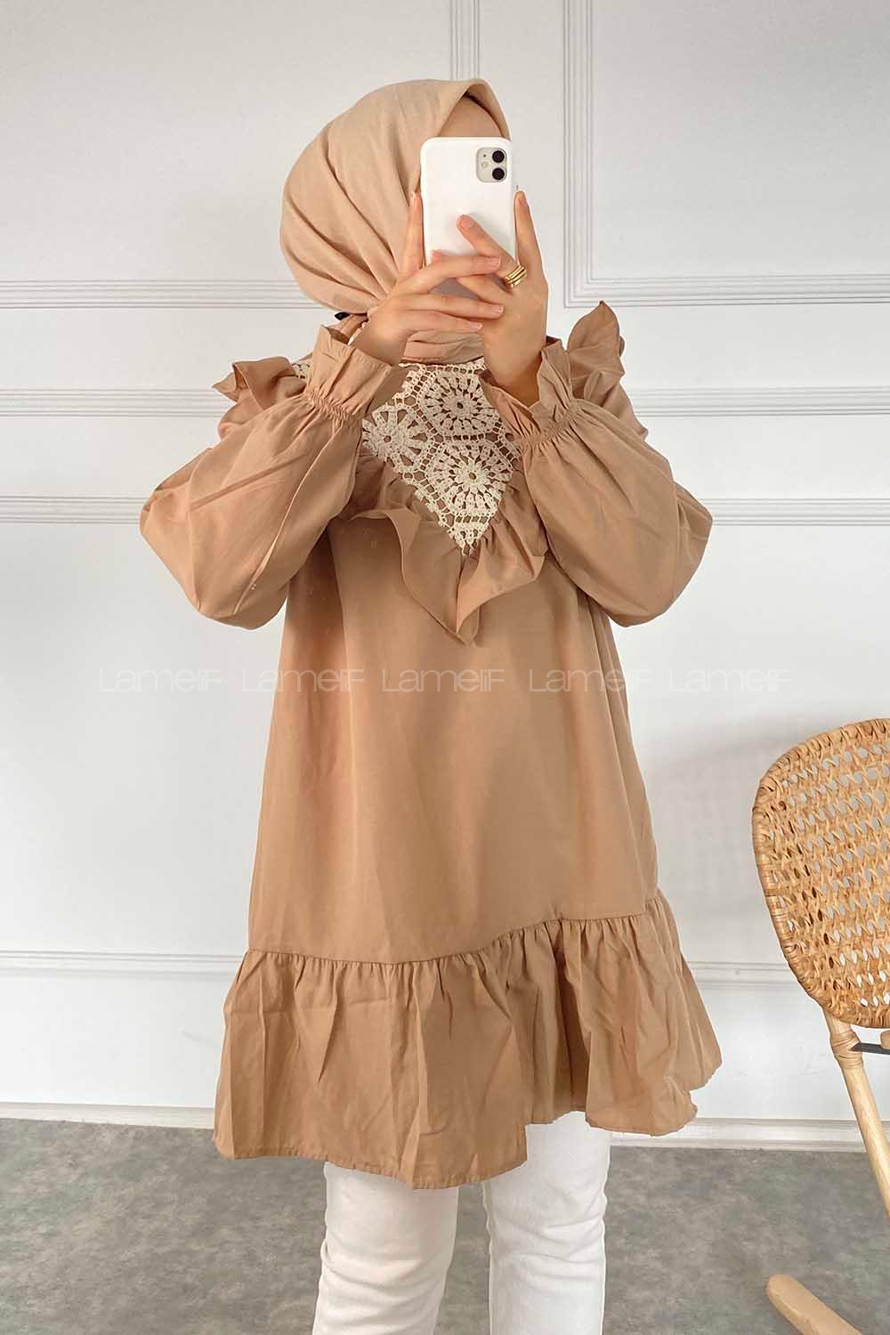 Modalamelif Önü Fırfır Detaylı Dantel Modelli Tunik Camel