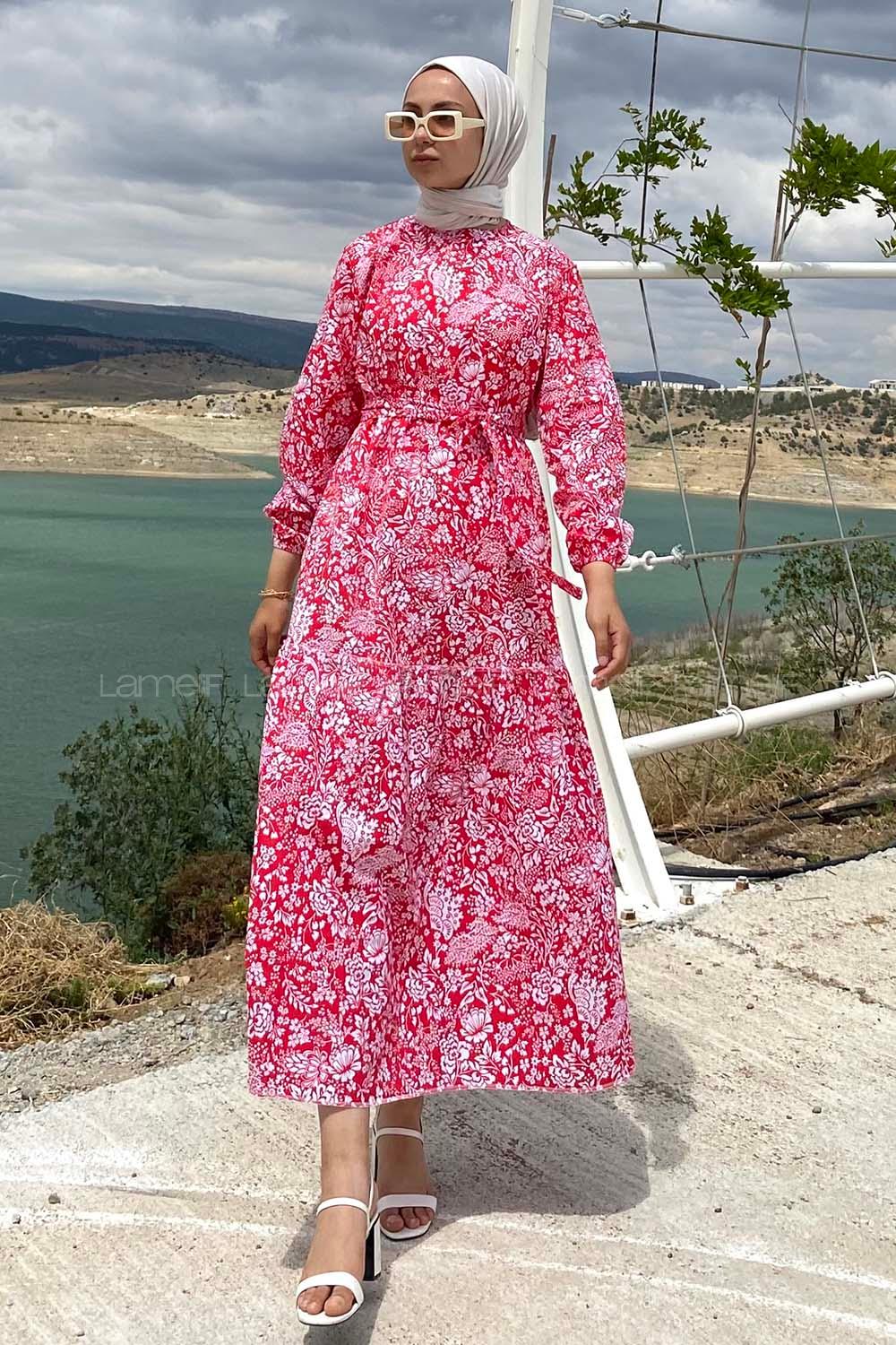 Modalamelif Çiçek Motifli Eteği Fırfırlı Kuşaklı Elbise Kırmızı