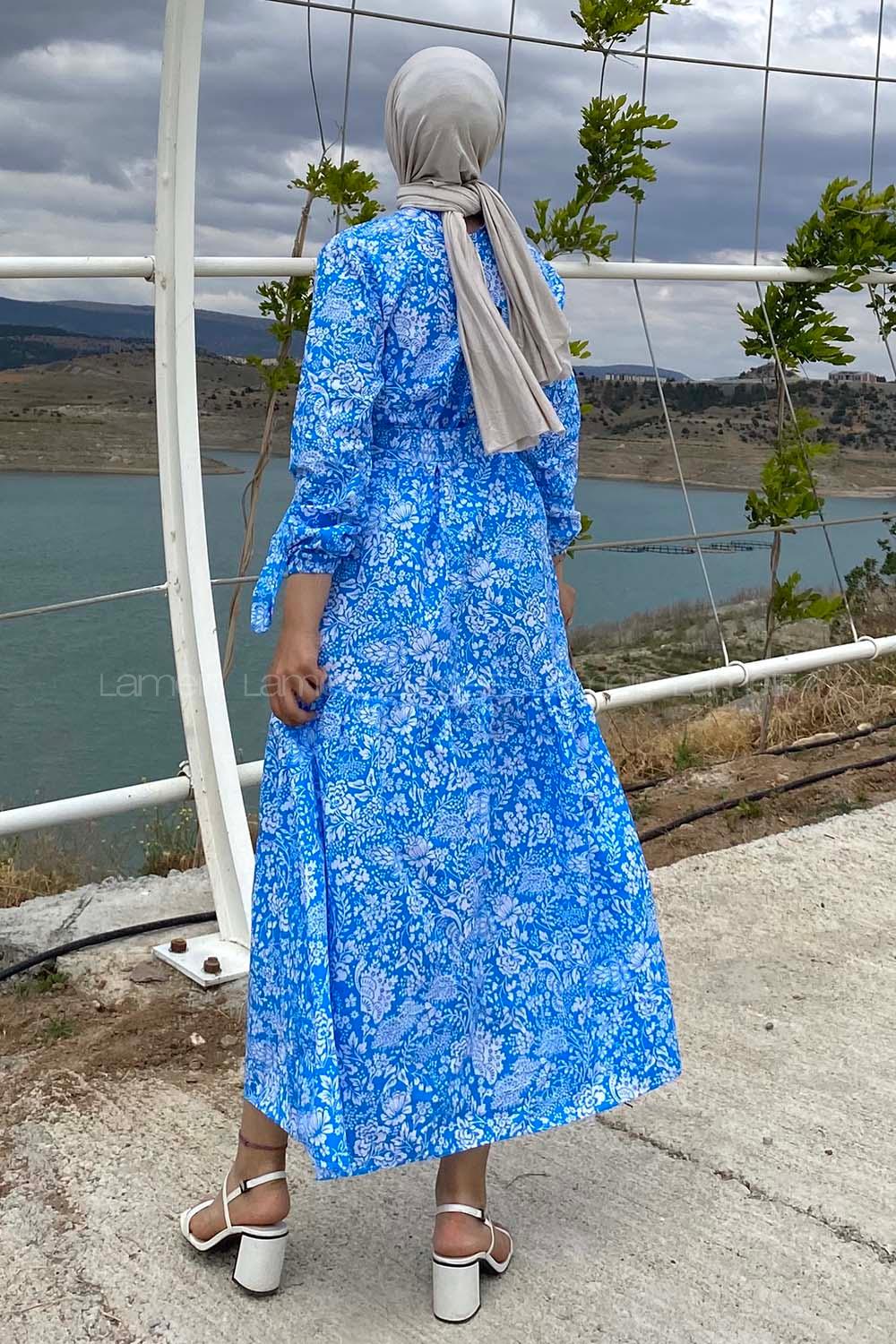 Modalamelif Çiçek Motifli Eteği Fırfırlı Kuşaklı Elbise Mavi