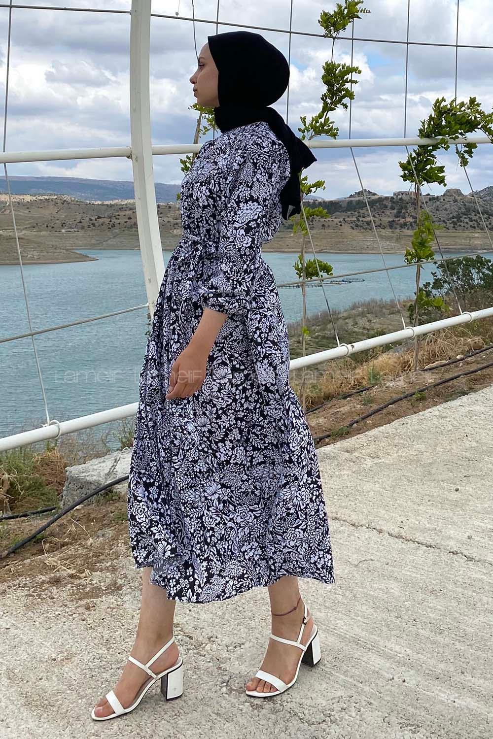 Modalamelif Çiçek Motifli Eteği Fırfırlı Kuşaklı Elbise Siyah