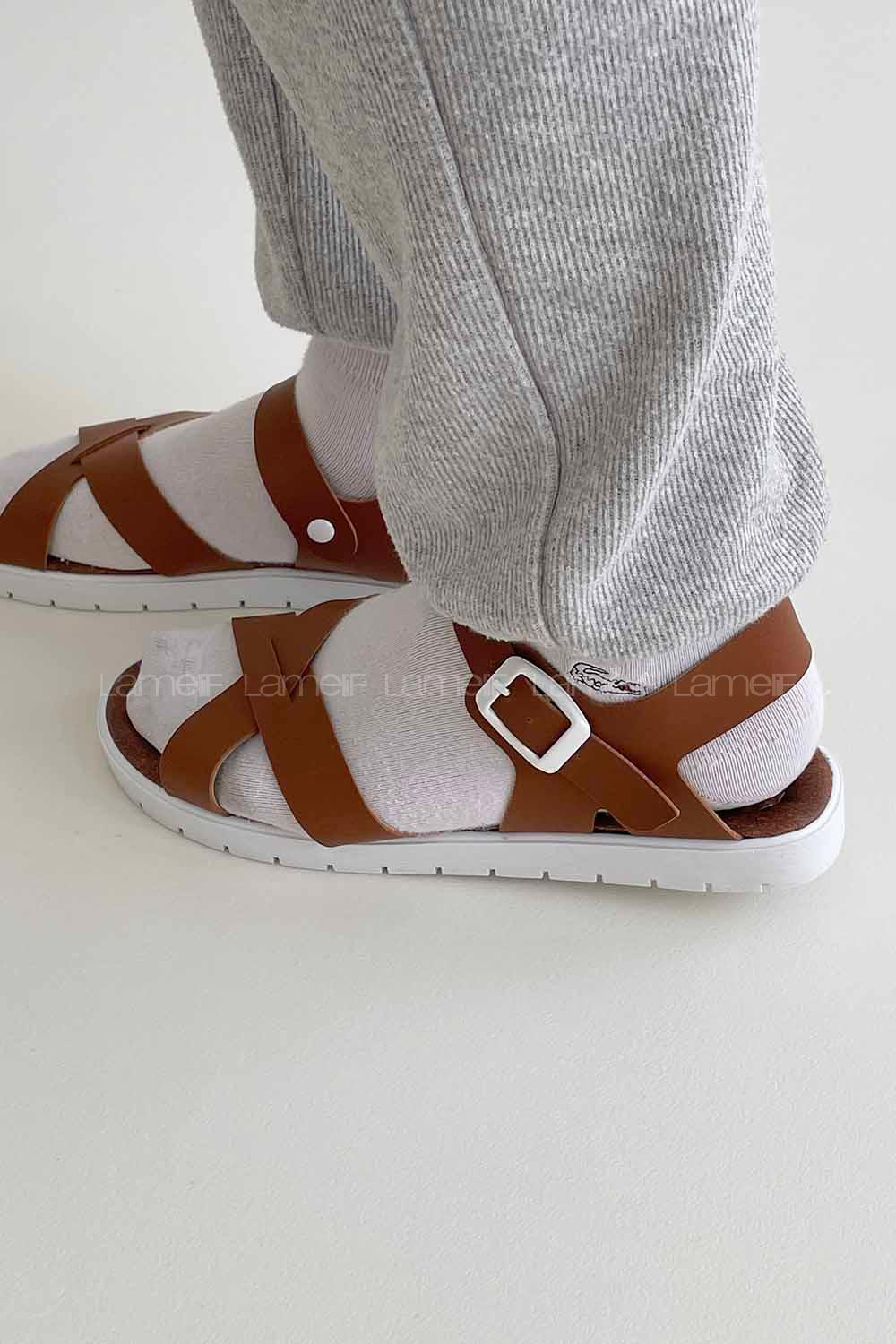 Modalamelif  Toka Kemer Model Sandalet Kahverengi