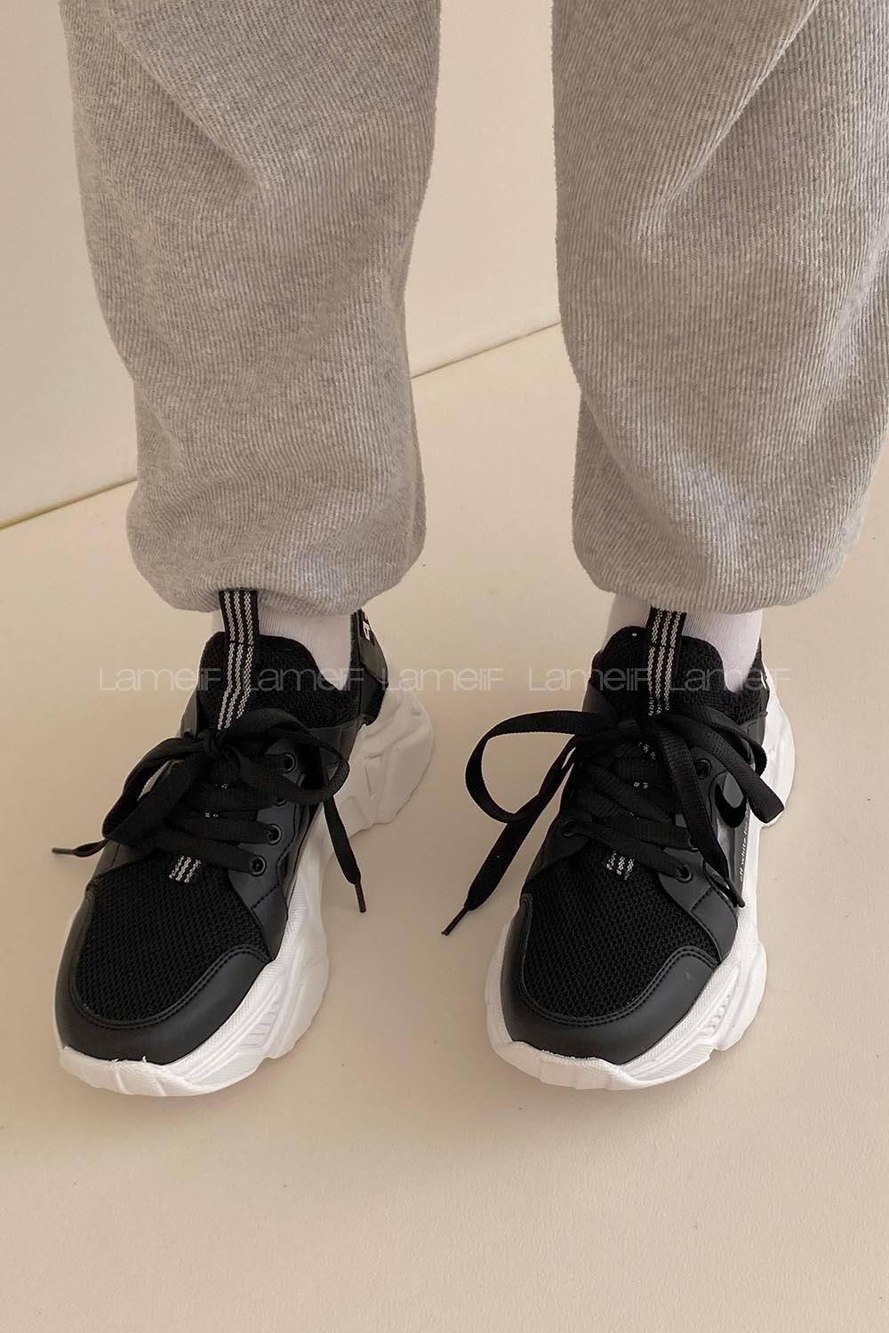 Modalamelif Yüksek Taban Siyah Spor Ayakkabı