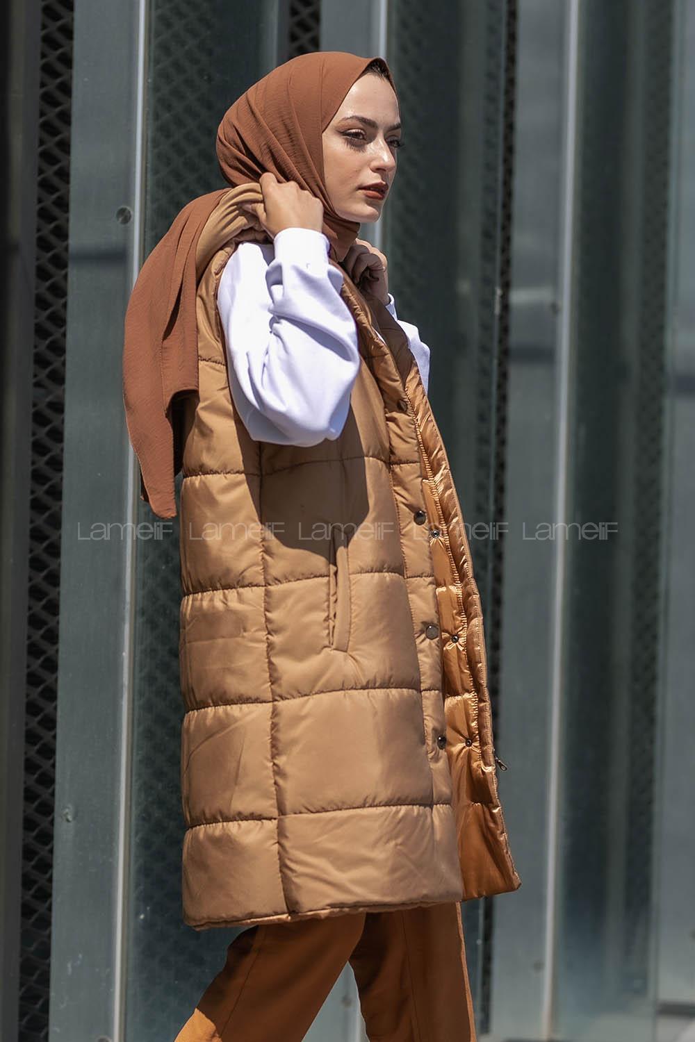 Brown With Milk Scoop Neck Zero Arm Coat