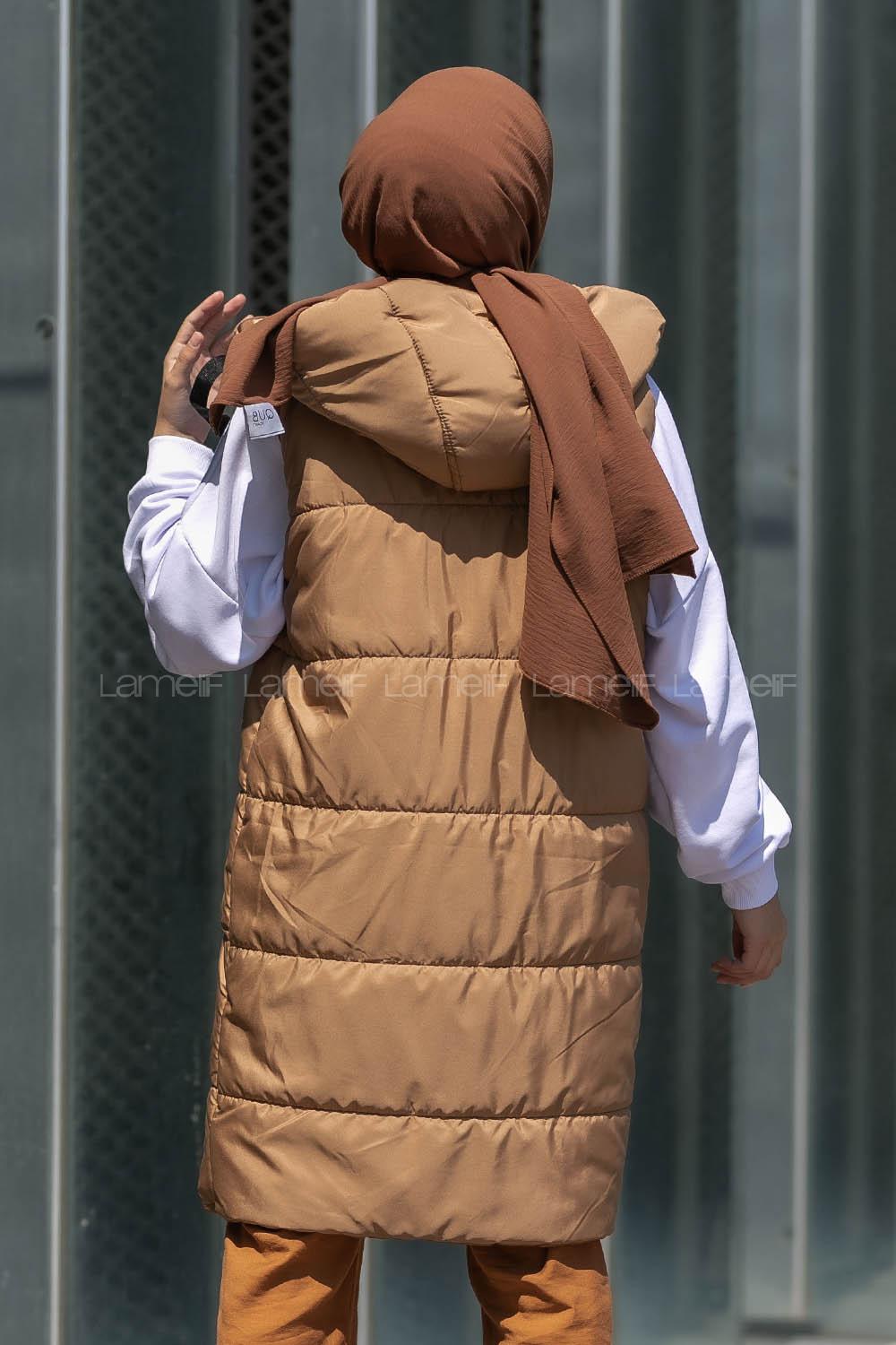 Brown With Milk Scoop Neck Zero Arm Coat