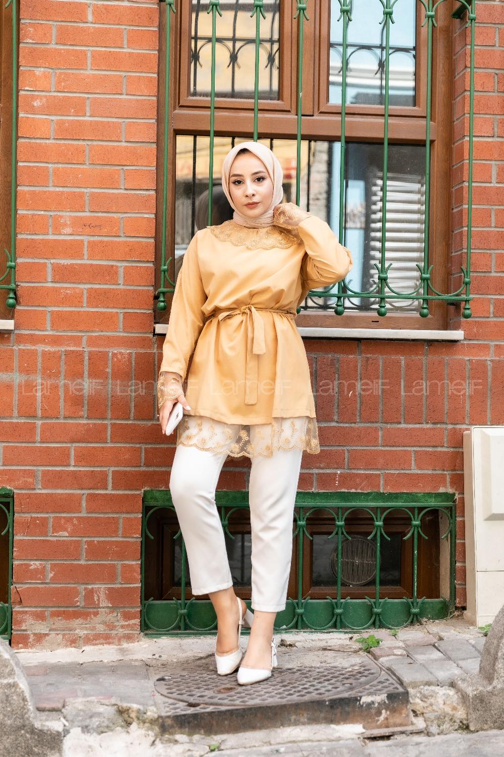 Modalamelif  Yaka Ve Etek Dantel Detaylı Kuşak Bağlamalı Tunik Camel